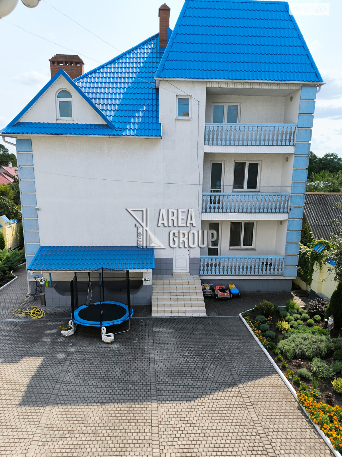 трехэтажный дом с балконом, 299 кв. м, кирпич. Продажа в Каменце-Подольском район Билановка фото 1