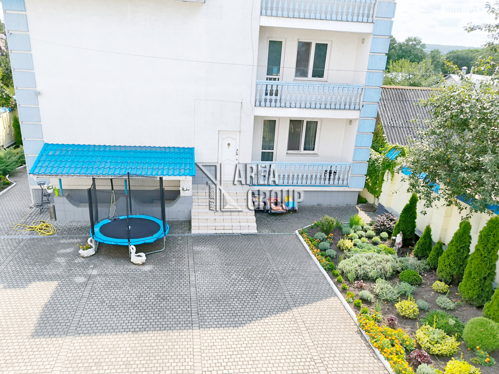 трехэтажный дом с балконом, 299 кв. м, кирпич. Продажа в Каменце-Подольском район Билановка фото 1