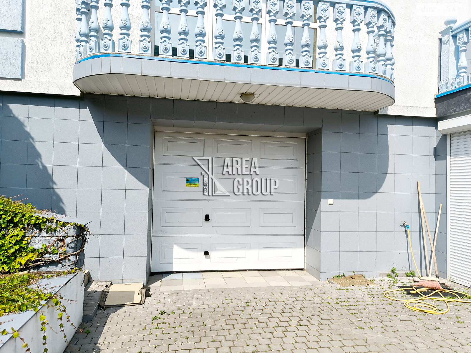 трехэтажный дом с балконом, 299 кв. м, кирпич. Продажа в Каменце-Подольском район Билановка фото 1