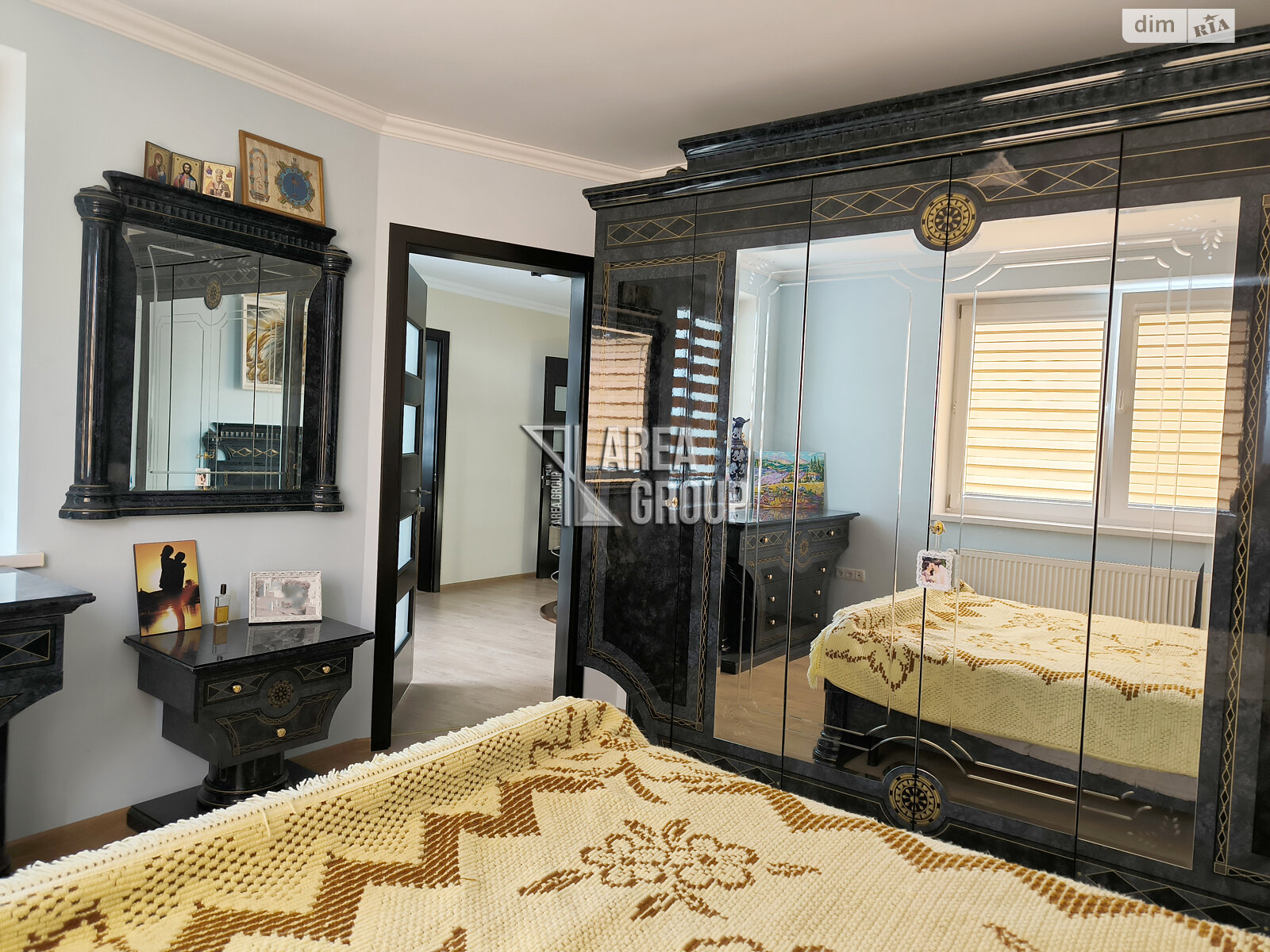 трехэтажный дом с балконом, 299 кв. м, кирпич. Продажа в Каменце-Подольском район Билановка фото 1