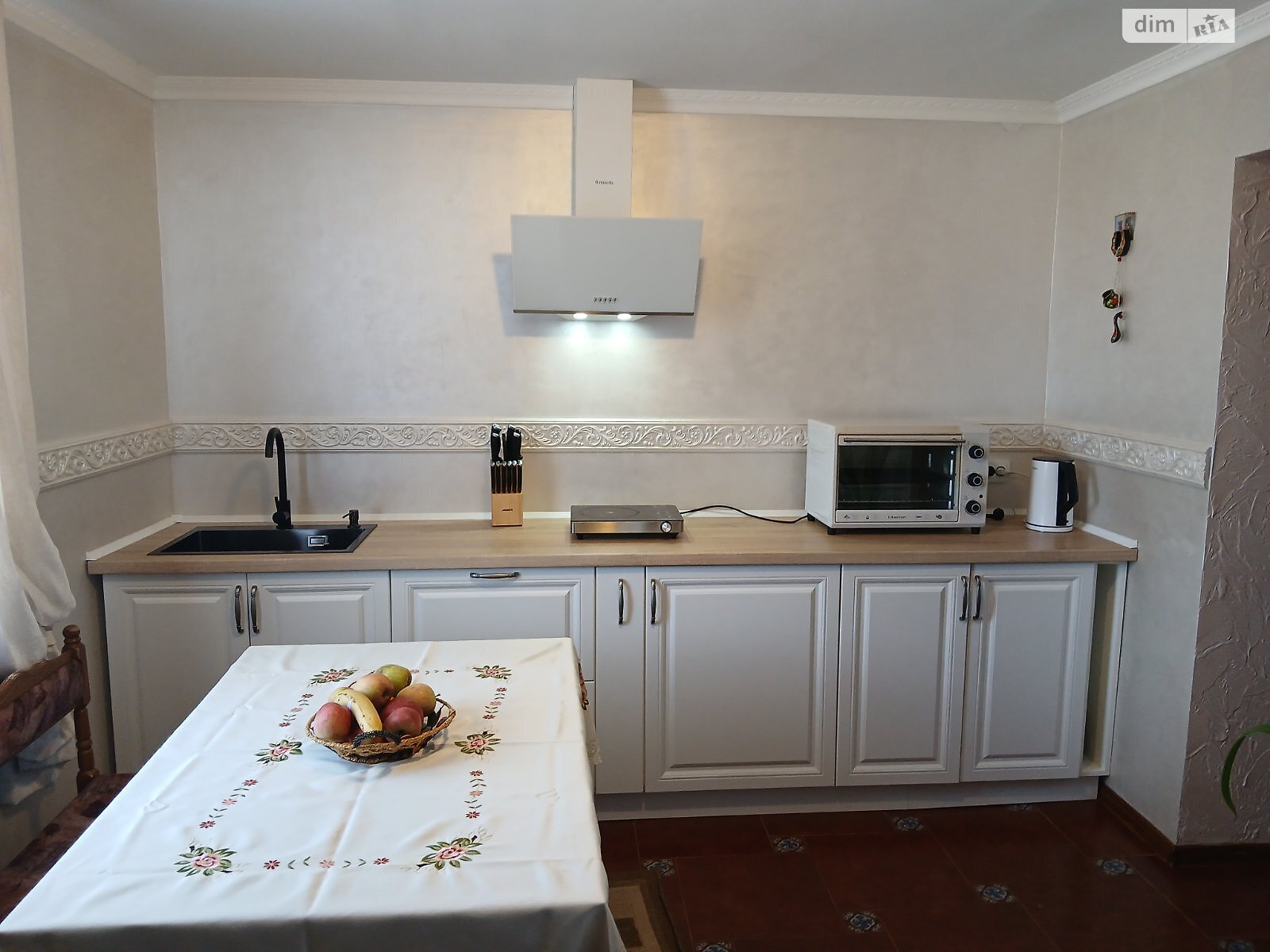 одноповерховий будинок з гаражем, 100 кв. м, шлакоблок. Продаж у Кам’янці-Подільському фото 1 одноповерховий будинок з гаражем, 100 кв. м, шлакоблок. Продаж у Кам’янці-Подільському фото 1