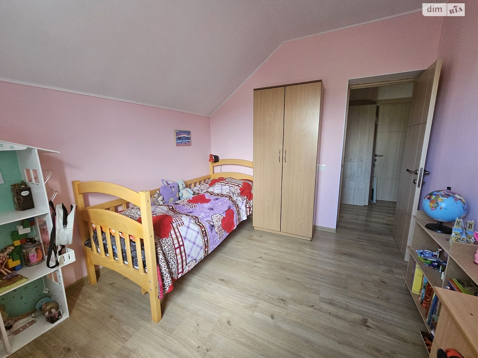 двоповерховий будинок з гаражем, 163.5 кв. м, цегла. Продаж в Кам’янці, район Центр фото 1 двоповерховий будинок з гаражем, 163.5 кв. м, цегла. Продаж в Кам’янці, район Центр фото 1