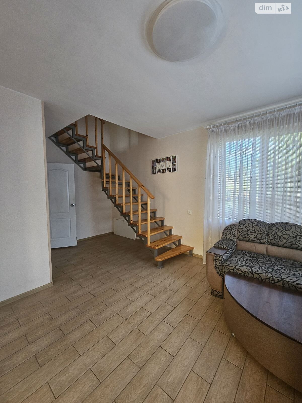 двоповерховий будинок з гаражем, 163.5 кв. м, цегла. Продаж в Кам’янці, район Центр фото 1 двоповерховий будинок з гаражем, 163.5 кв. м, цегла. Продаж в Кам’янці, район Центр фото 1