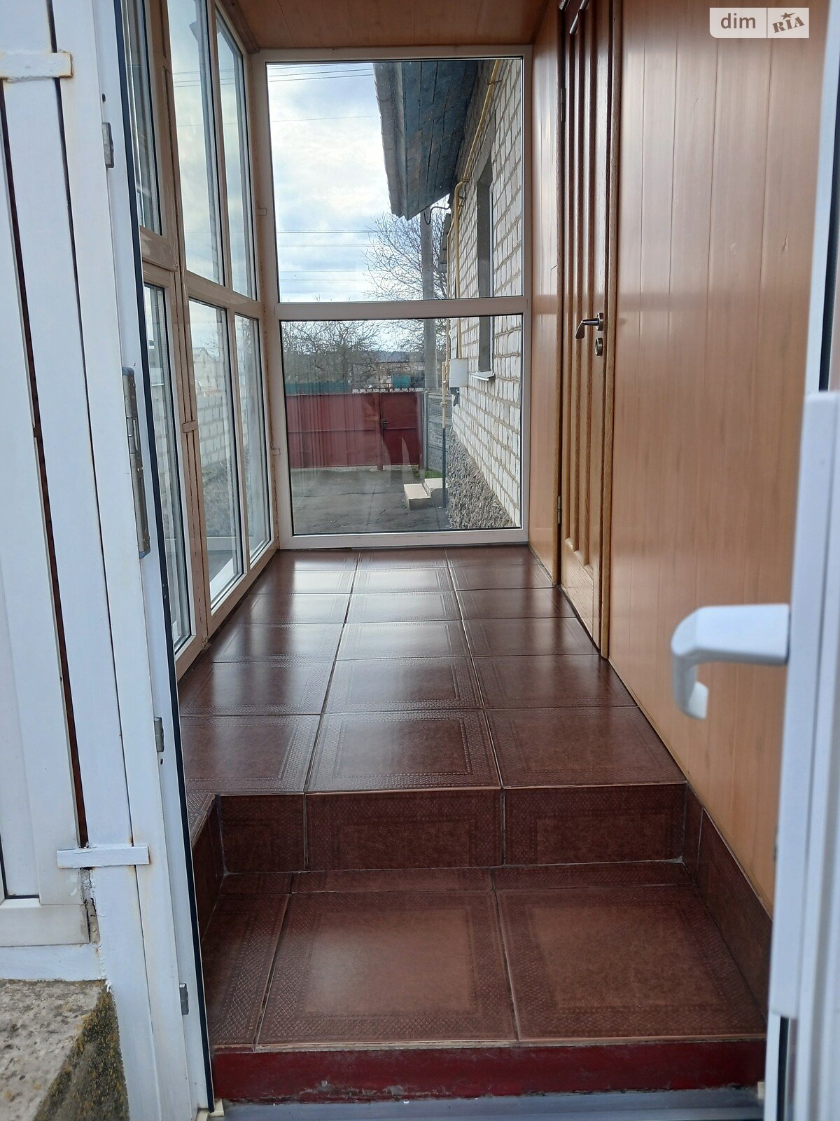 одноэтажный дом с гаражом, 92.5 кв. м, кирпич. Продажа в Каменке фото 1 одноэтажный дом с гаражом, 92.5 кв. м, кирпич. Продажа в Каменке фото 1