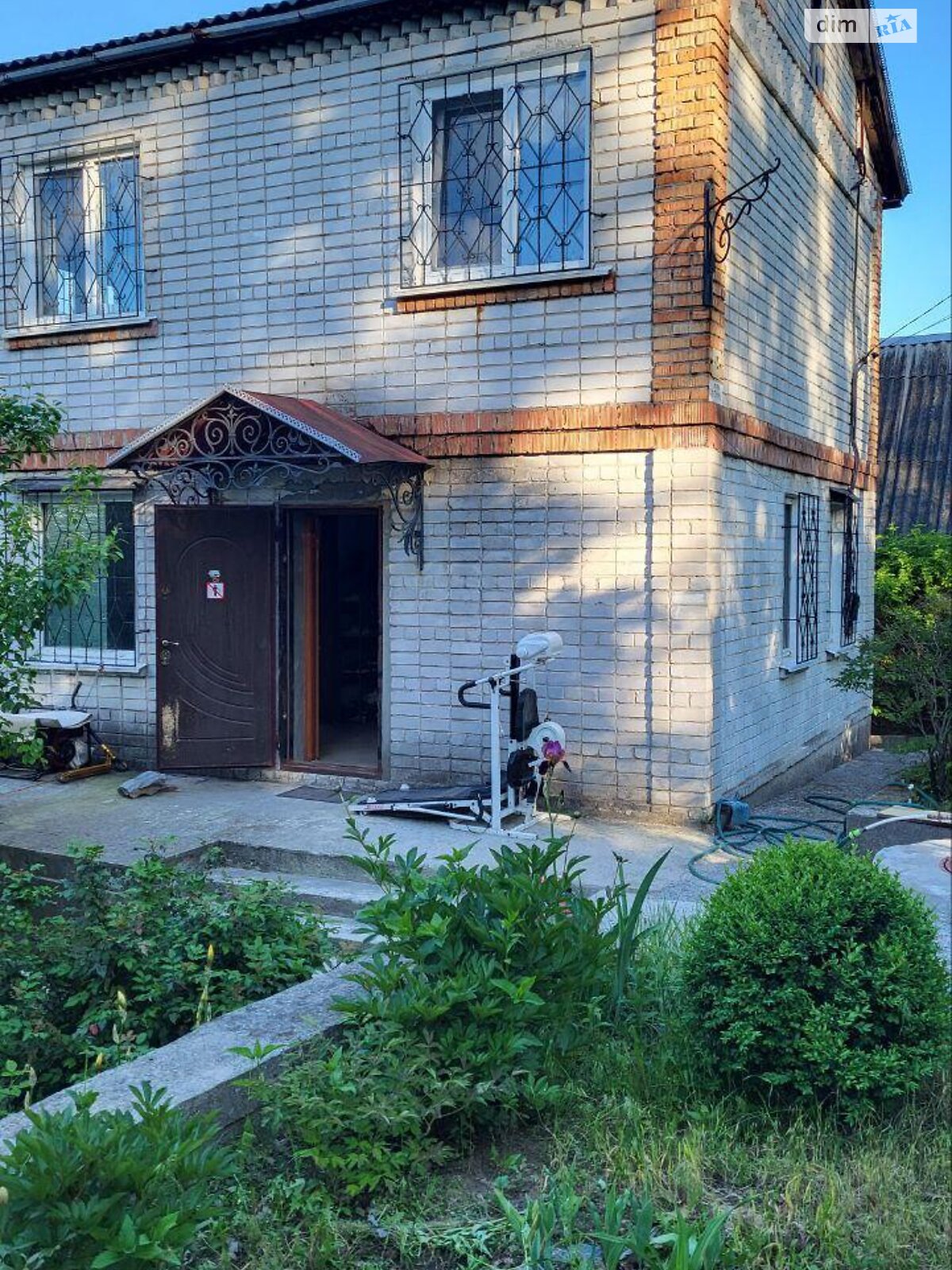 двоповерховий будинок, 130 кв. м, кирпич. Продаж у Кам’янці фото 1 двоповерховий будинок, 130 кв. м, кирпич. Продаж у Кам’янці фото 1