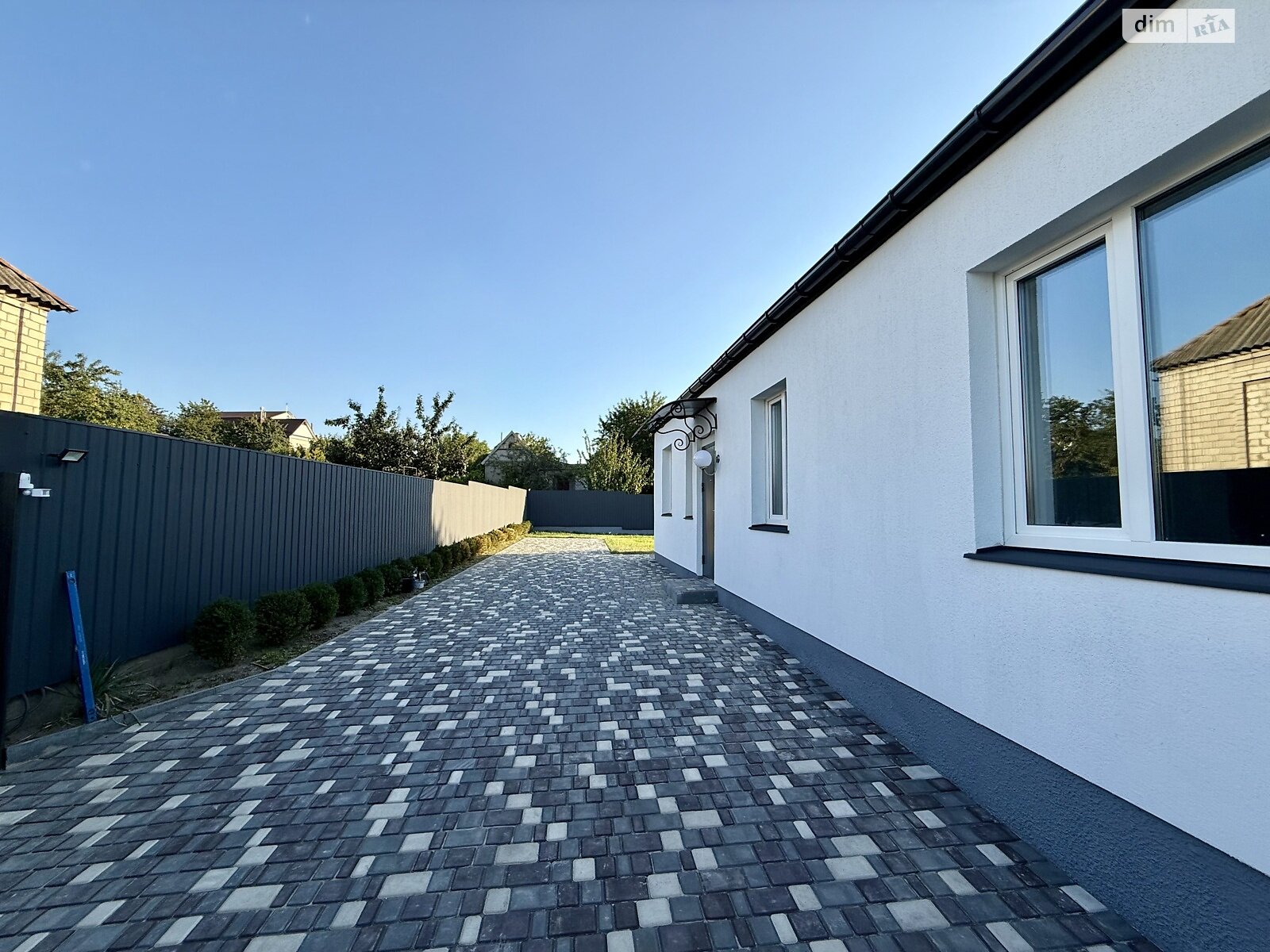 одноповерховий будинок, 106.6 кв. м, кирпич. Продаж в Кам’янському, район Дніпровський фото 1 одноповерховий будинок, 106.6 кв. м, кирпич. Продаж в Кам’янському, район Дніпровський фото 1