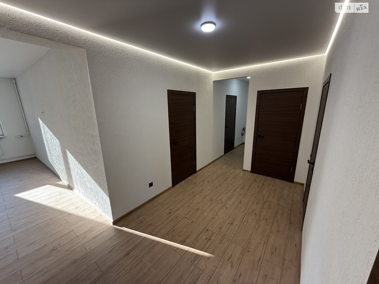 одноповерховий будинок, 106.6 кв. м, кирпич. Продаж в Кам’янському, район Дніпровський фото 1 одноповерховий будинок, 106.6 кв. м, кирпич. Продаж в Кам’янському, район Дніпровський фото 1