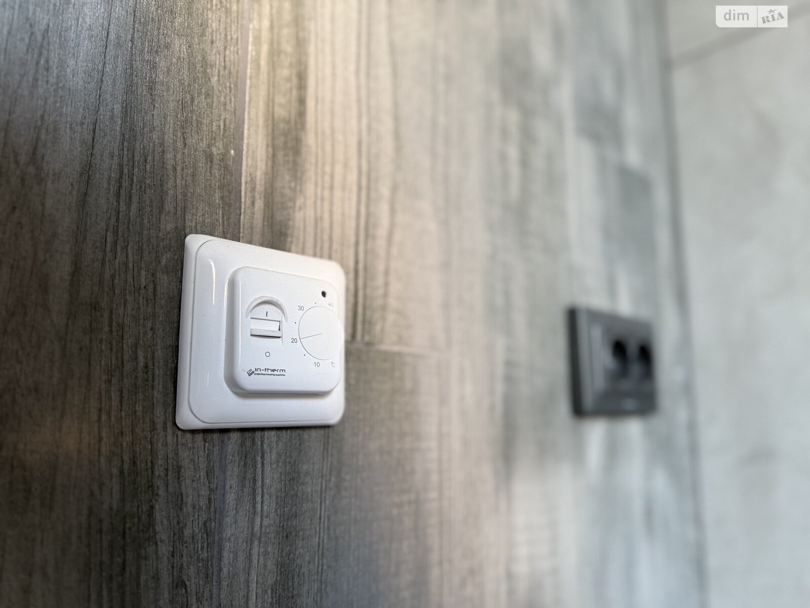 одноповерховий будинок, 106.6 кв. м, кирпич. Продаж в Кам’янському, район Дніпровський фото 1 одноповерховий будинок, 106.6 кв. м, кирпич. Продаж в Кам’янському, район Дніпровський фото 1