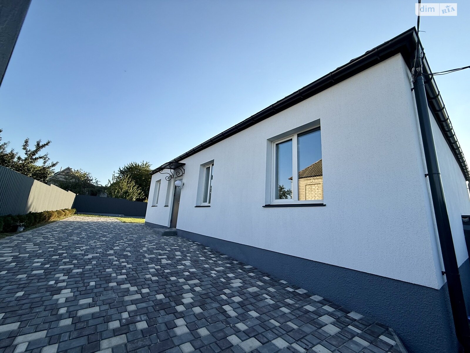 одноповерховий будинок, 106.6 кв. м, кирпич. Продаж в Кам’янському, район Дніпровський фото 1 одноповерховий будинок, 106.6 кв. м, кирпич. Продаж в Кам’янському, район Дніпровський фото 1