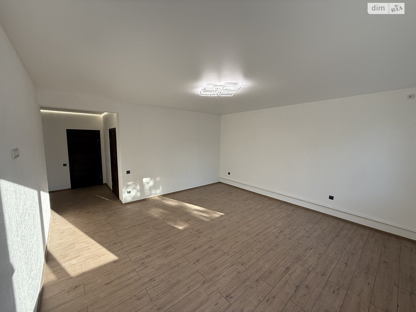 одноповерховий будинок, 106.6 кв. м, кирпич. Продаж в Кам’янському, район Дніпровський фото 1 одноповерховий будинок, 106.6 кв. м, кирпич. Продаж в Кам’янському, район Дніпровський фото 1