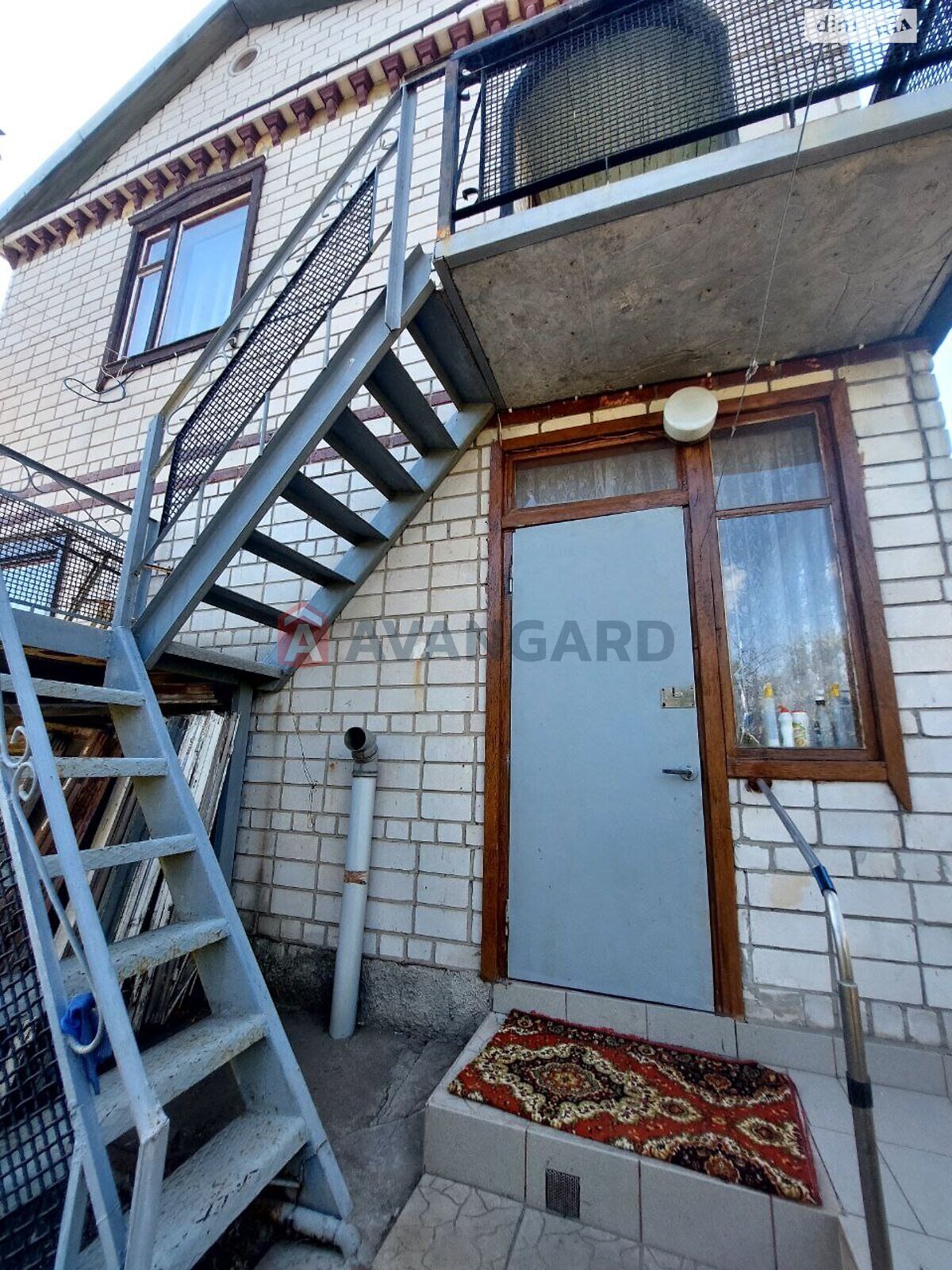 двухэтажный дом, 60 кв. м, кирпич. Продажа в Каменском район Днепровский фото 1 двухэтажный дом, 60 кв. м, кирпич. Продажа в Каменском район Днепровский фото 1