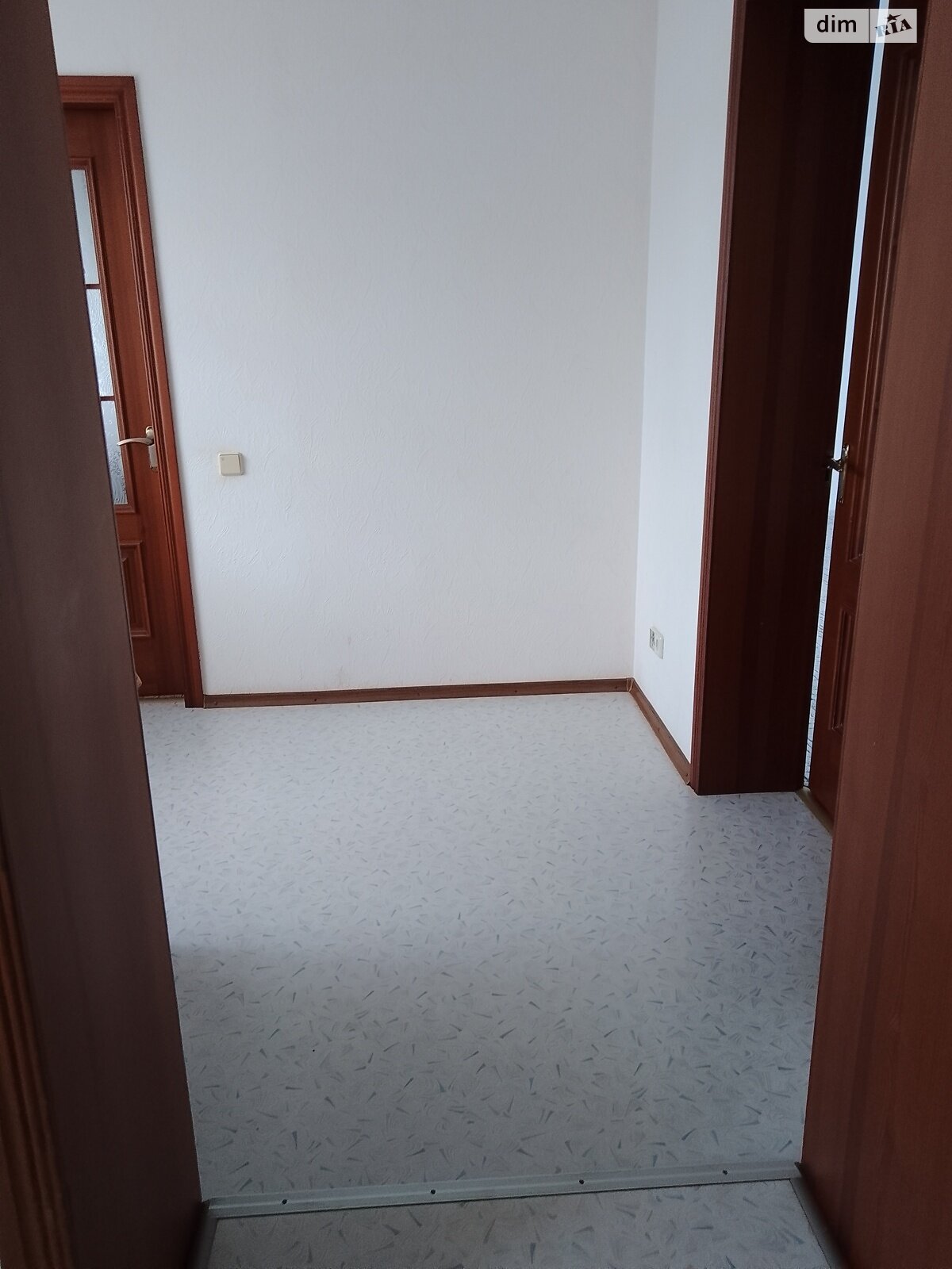 одноэтажный дом с гаражом, 56.1 кв. м, шлакоблок. Продажа в Каменском район Южный фото 1 одноэтажный дом с гаражом, 56.1 кв. м, шлакоблок. Продажа в Каменском район Южный фото 1