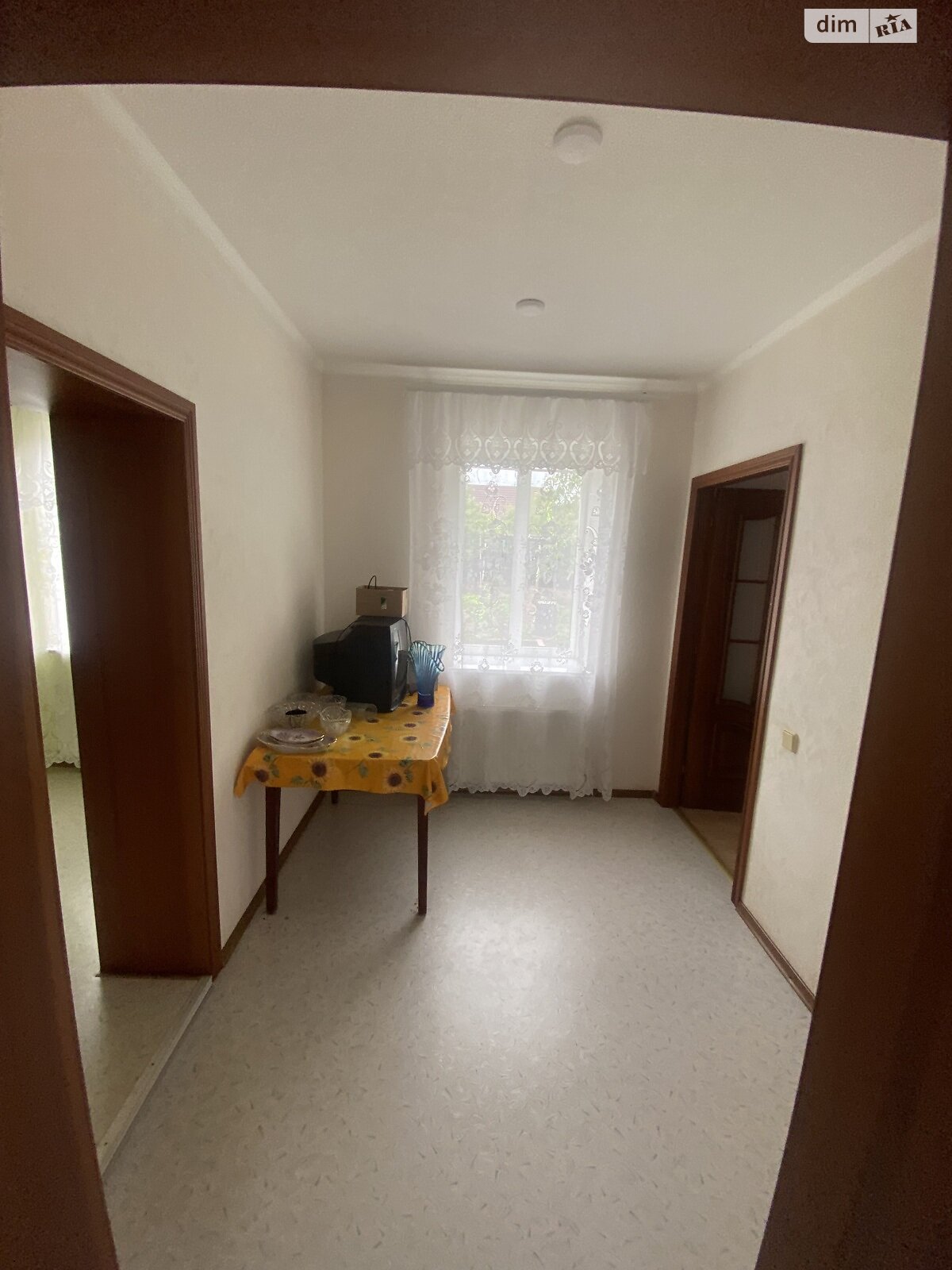одноповерховий будинок з гаражем, 60 кв. м, цегла. Продаж в Кам’янському, район Південний фото 1 одноповерховий будинок з гаражем, 60 кв. м, цегла. Продаж в Кам’янському, район Південний фото 1