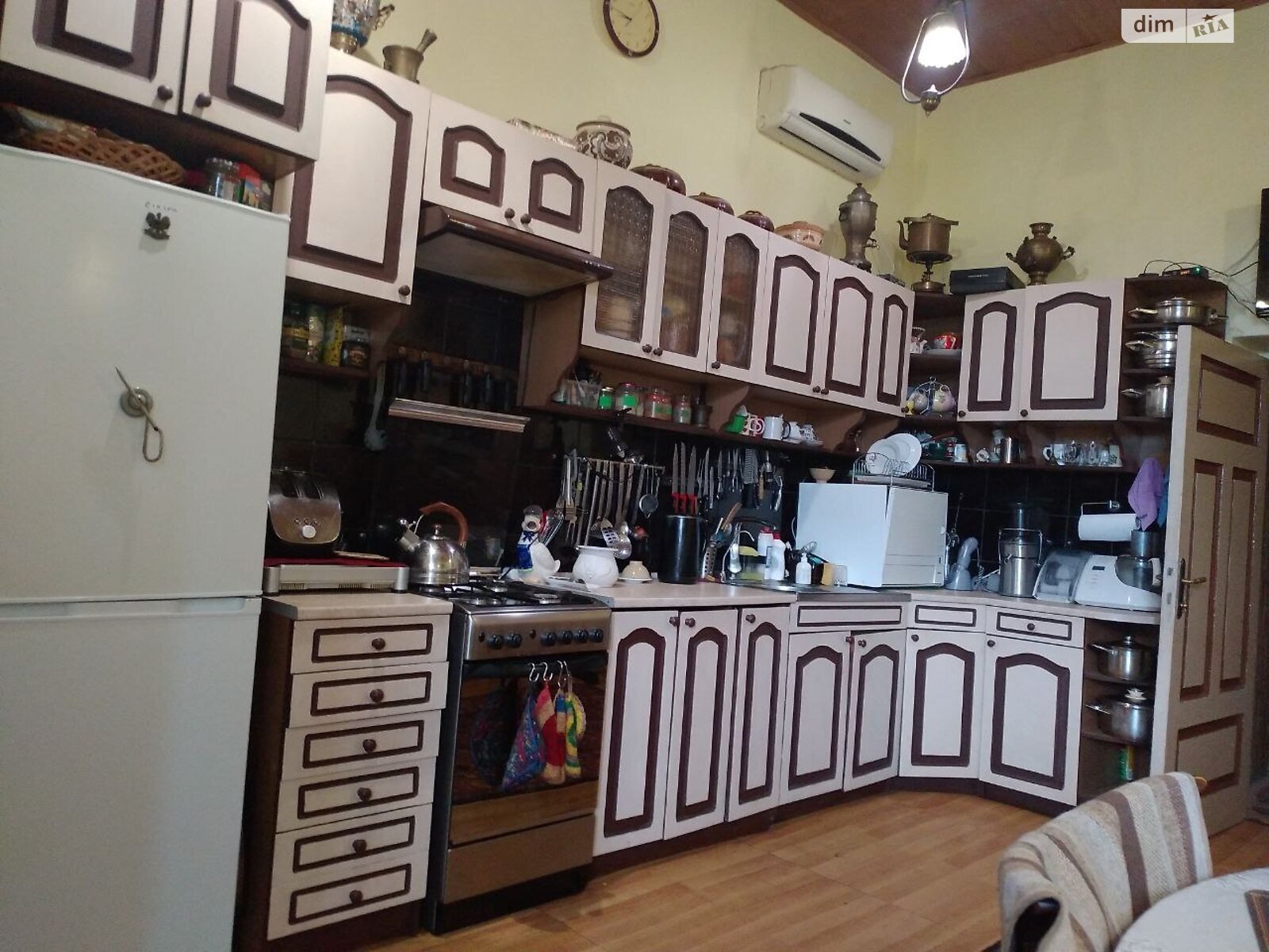 двухэтажный дом с балконом, 207.9 кв. м, кирпич. Продажа в Каменском район Заводской фото 1 двухэтажный дом с балконом, 207.9 кв. м, кирпич. Продажа в Каменском район Заводской фото 1