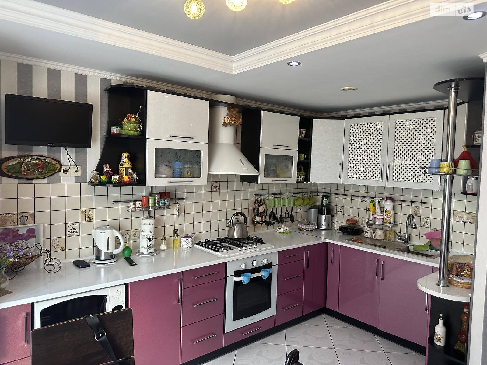 двоповерховий будинок з балконом, 214 кв. м, цегла. Продаж в Кам’янці, район Кам’янка фото 1 двоповерховий будинок з балконом, 214 кв. м, цегла. Продаж в Кам’янці, район Кам’янка фото 1