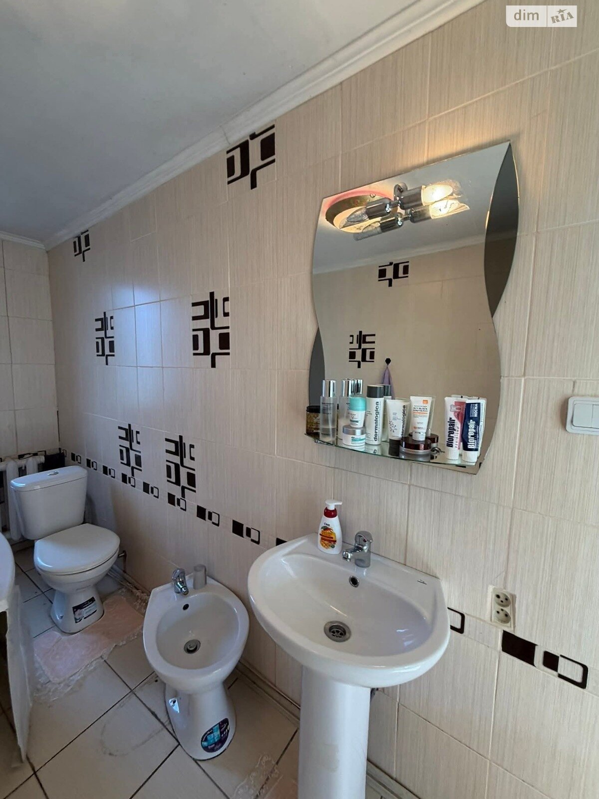 одноэтажный дом с гаражом, 140.9 кв. м, кирпич. Продажа в Капустинцах фото 1 одноэтажный дом с гаражом, 140.9 кв. м, кирпич. Продажа в Капустинцах фото 1