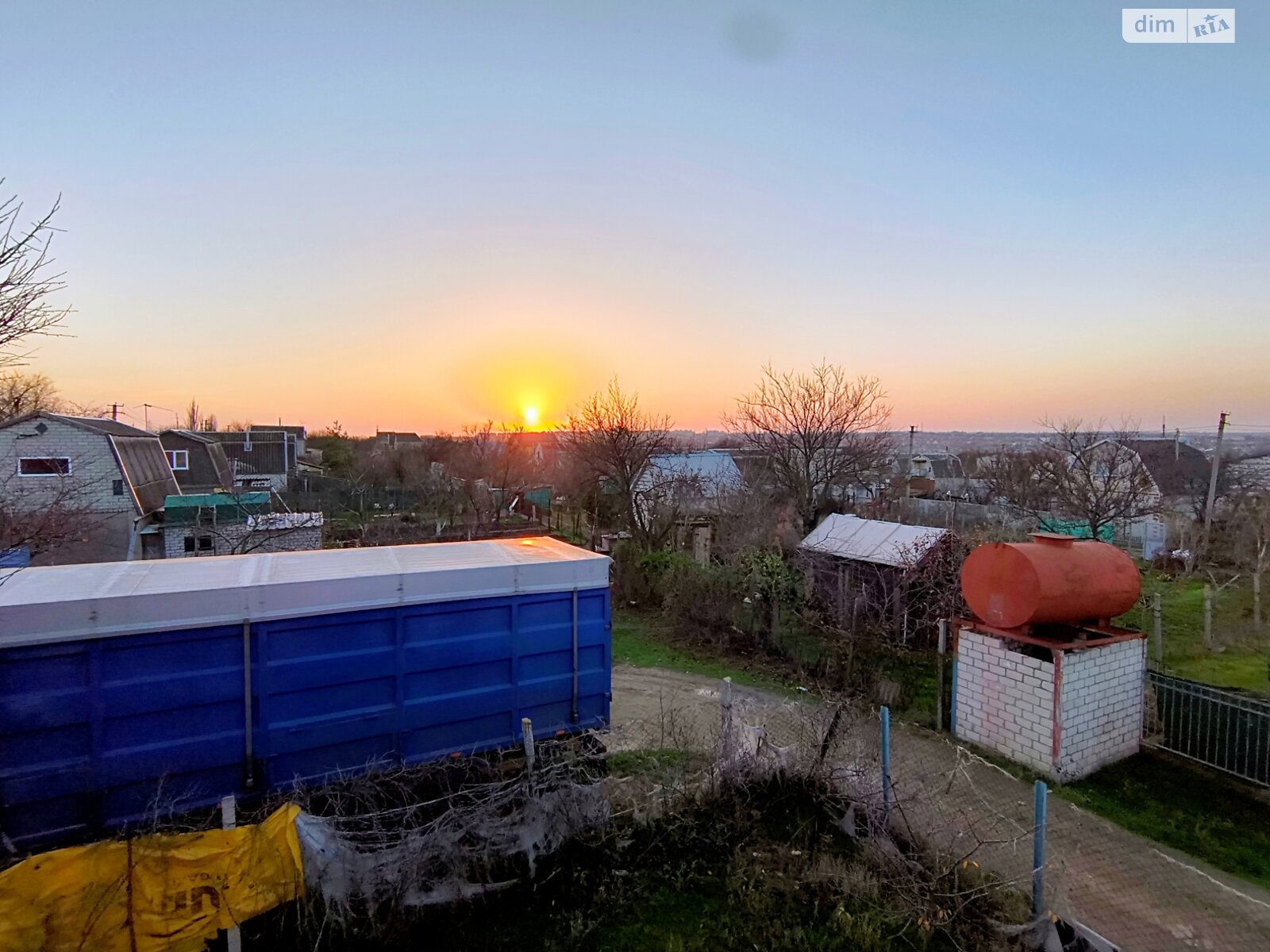 двухэтажный дом с верандой, 55 кв. м, кирпич. Продажа в Каравеллово фото 1