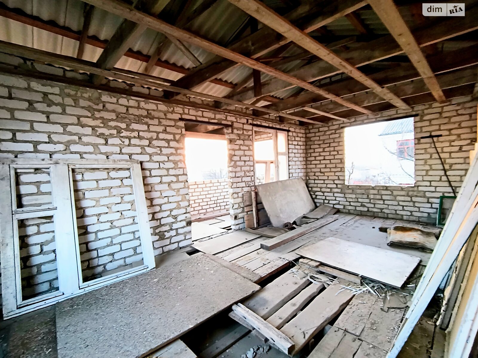 двухэтажный дом с верандой, 55 кв. м, кирпич. Продажа в Каравеллово фото 1