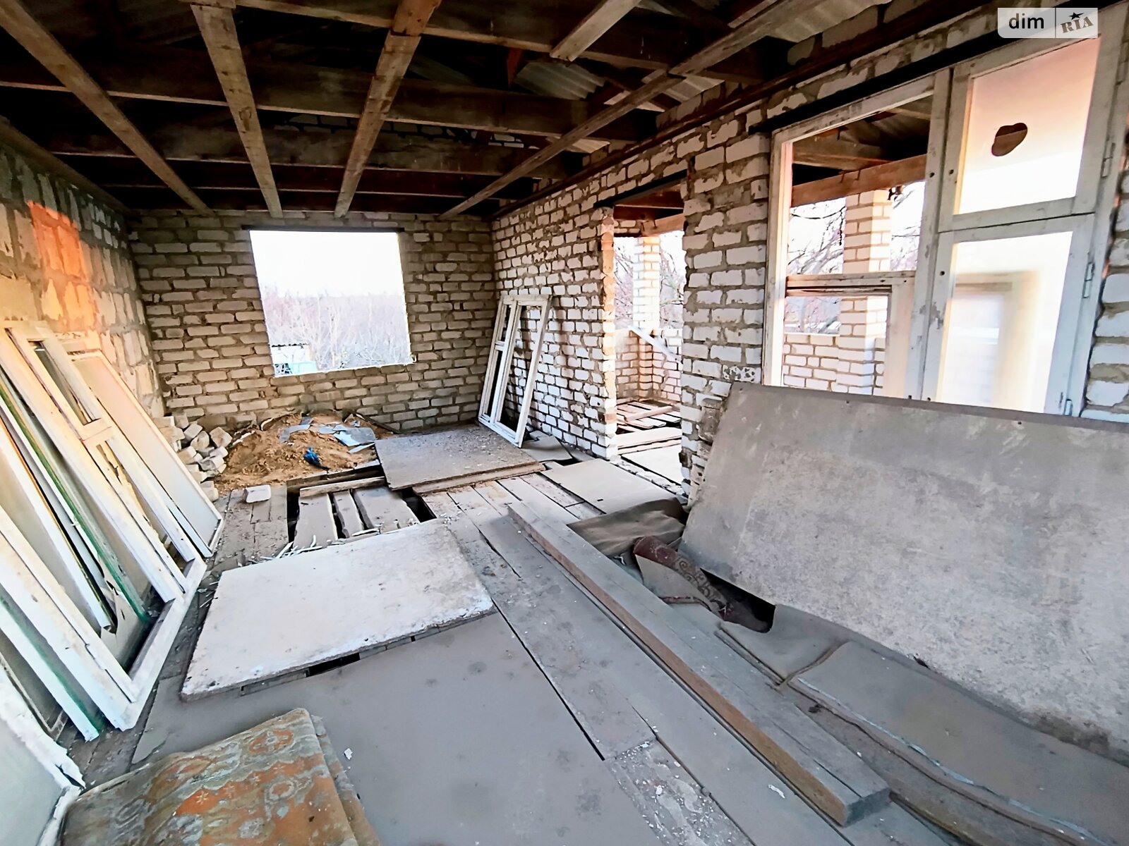 двухэтажный дом с верандой, 55 кв. м, кирпич. Продажа в Каравеллово фото 1