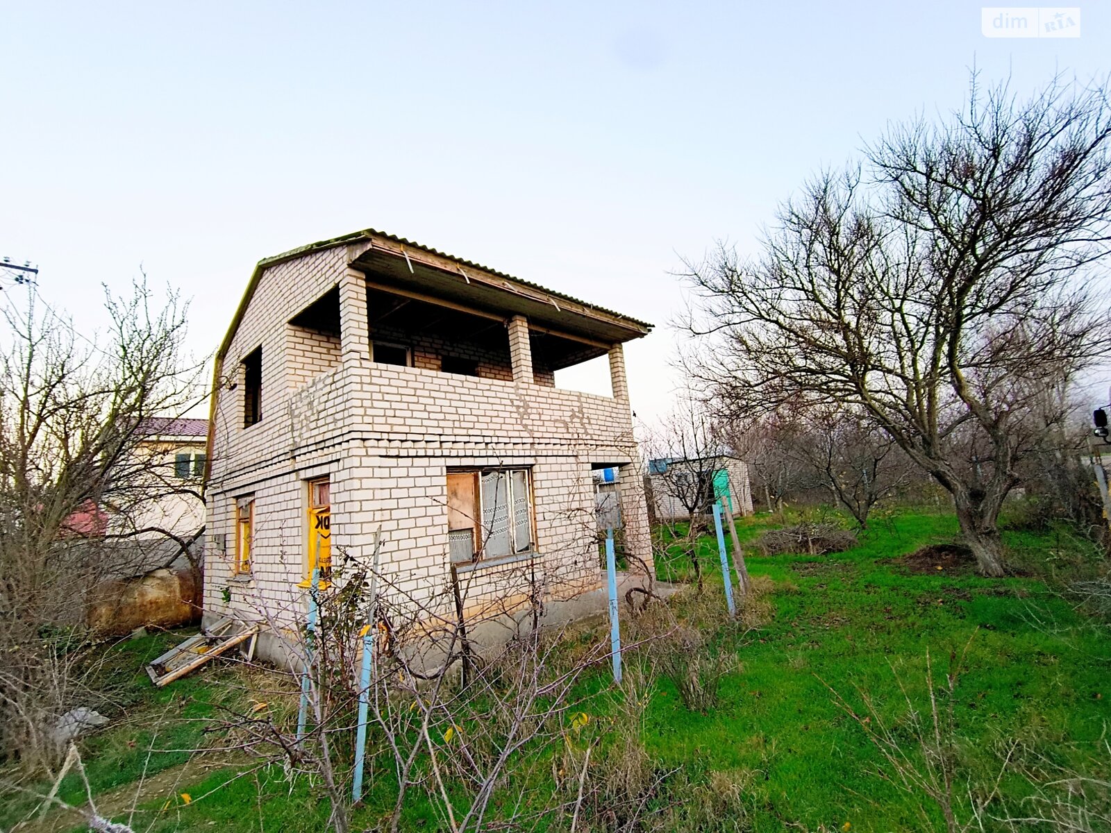 двухэтажный дом с верандой, 55 кв. м, кирпич. Продажа в Каравеллово фото 1