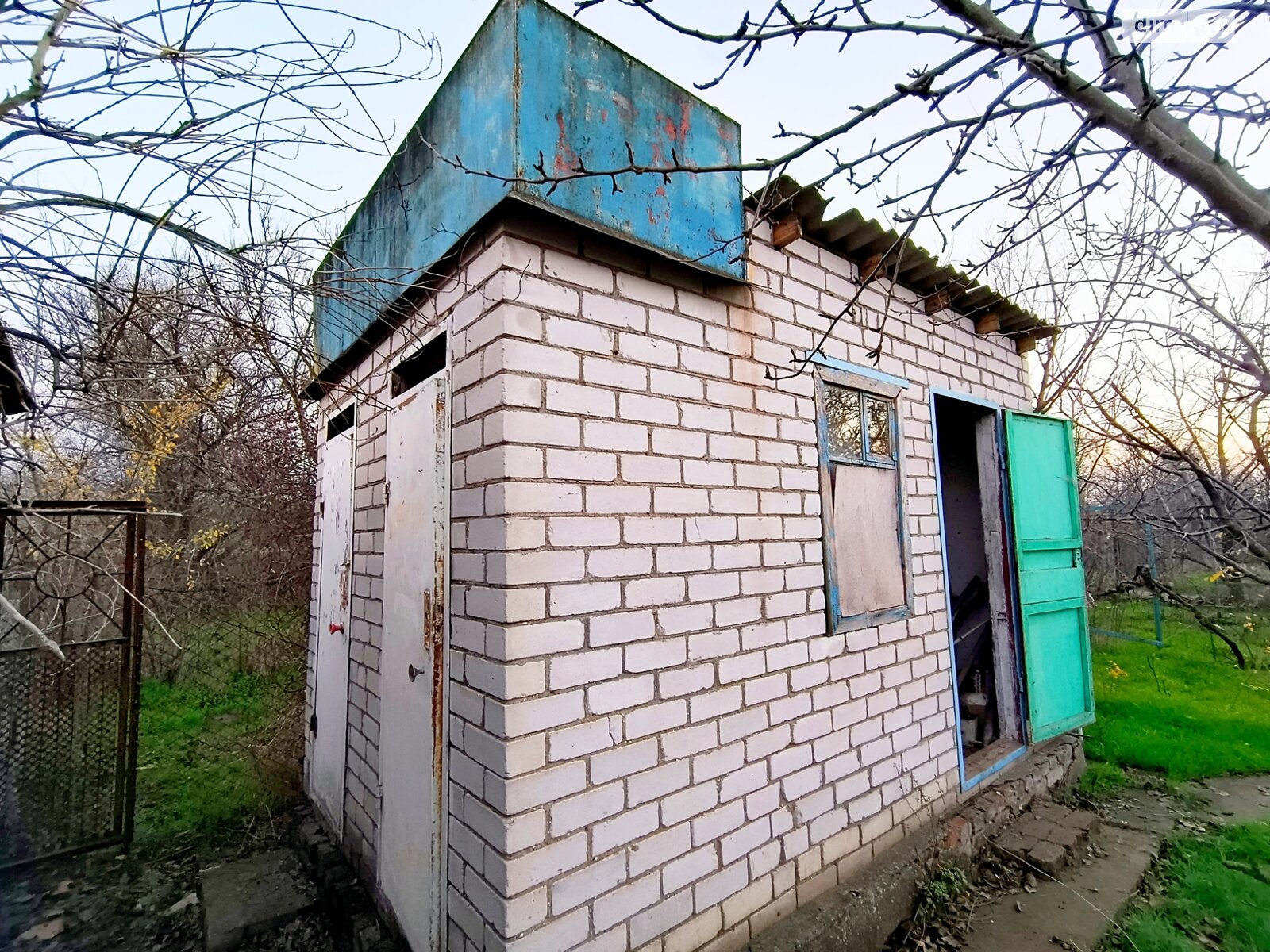 двухэтажный дом с верандой, 55 кв. м, кирпич. Продажа в Каравеллово фото 1