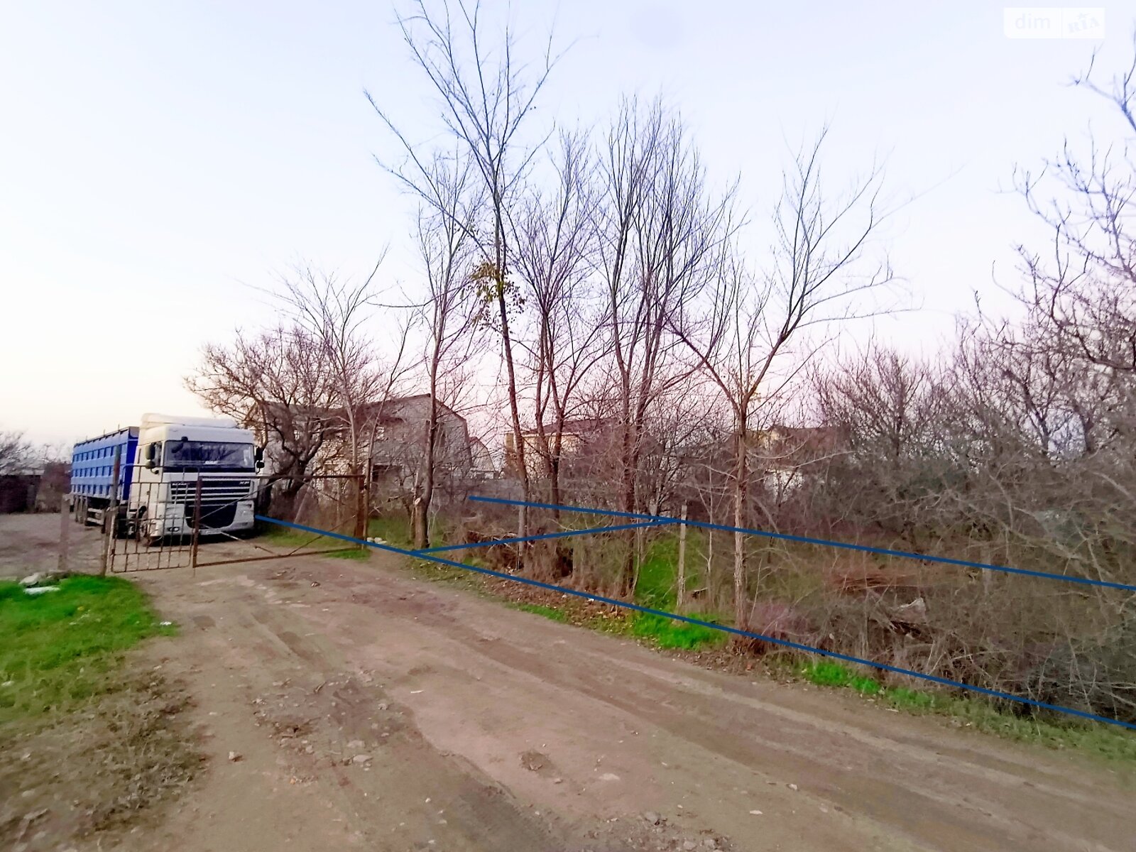 двухэтажный дом с верандой, 55 кв. м, кирпич. Продажа в Каравеллово фото 1