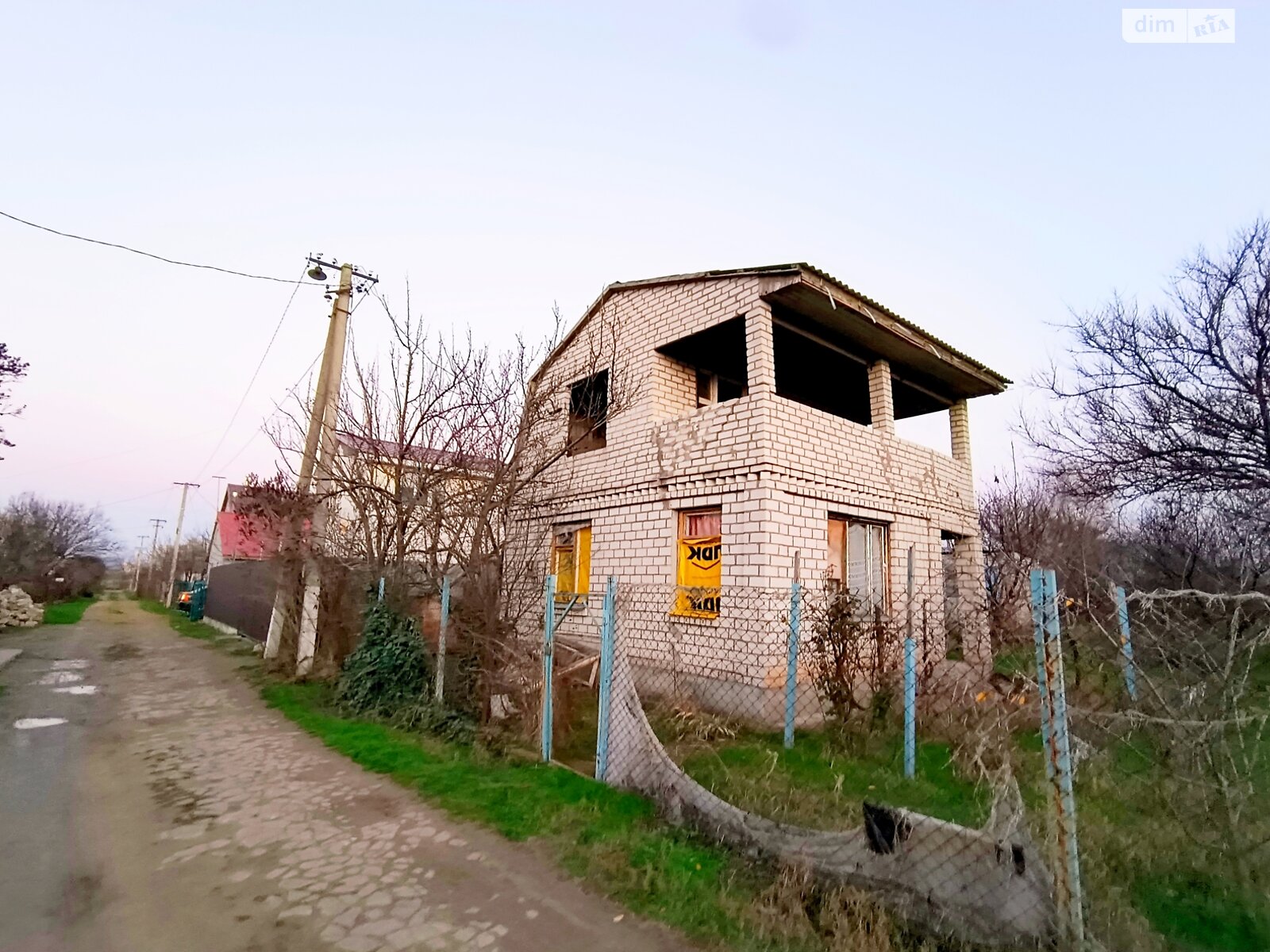 двухэтажный дом с верандой, 55 кв. м, кирпич. Продажа в Каравеллово фото 1