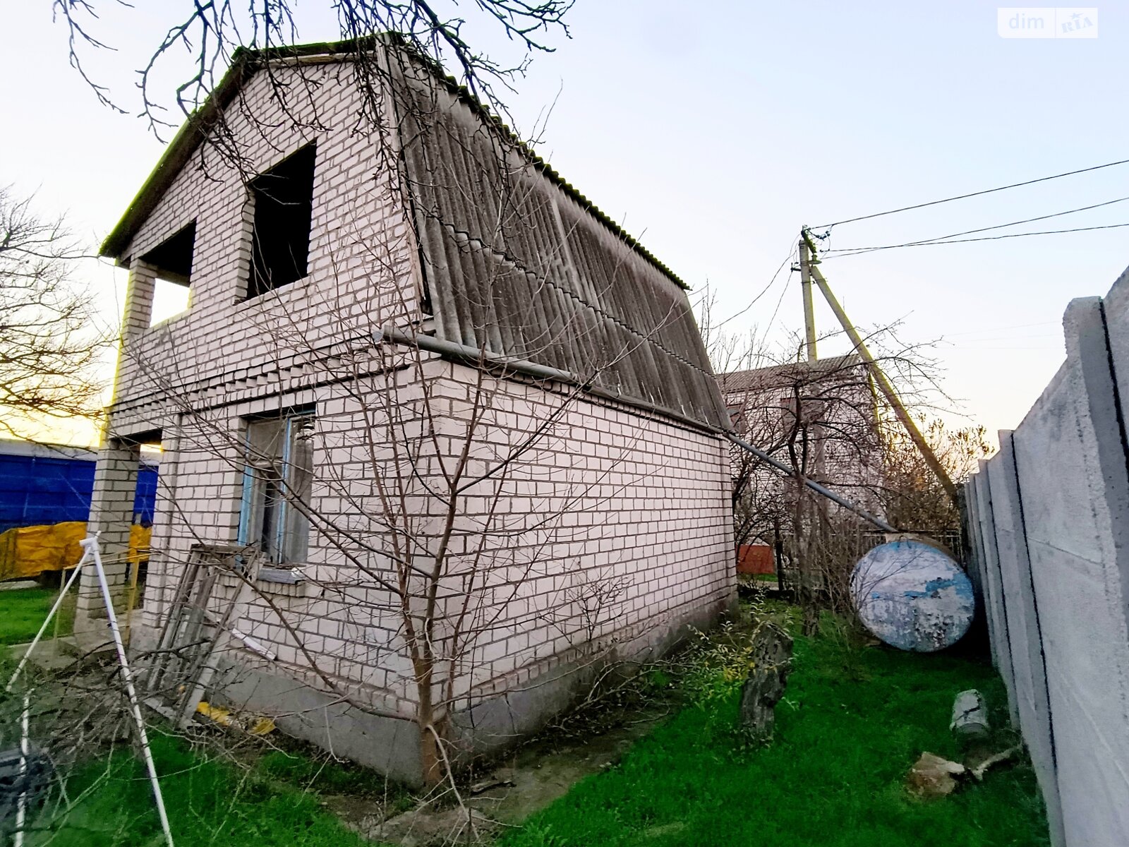 двухэтажный дом с верандой, 55 кв. м, кирпич. Продажа в Каравеллово фото 1