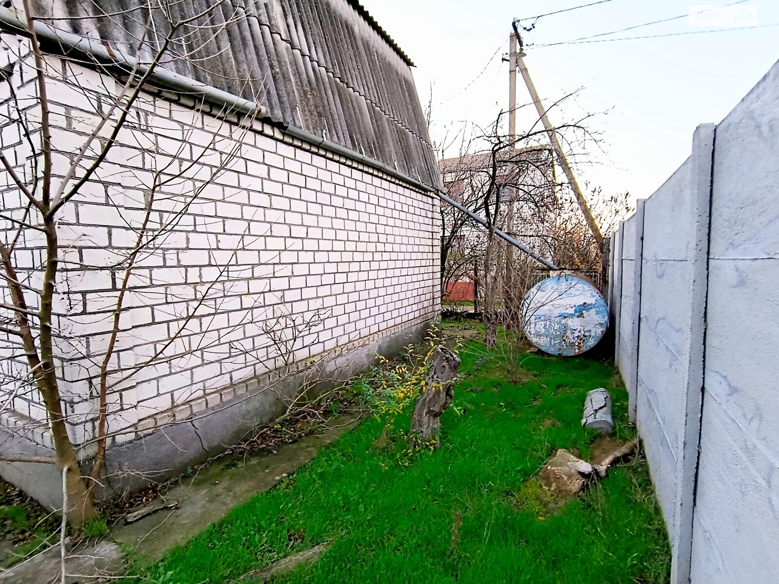 двухэтажный дом с верандой, 55 кв. м, кирпич. Продажа в Каравеллово фото 1