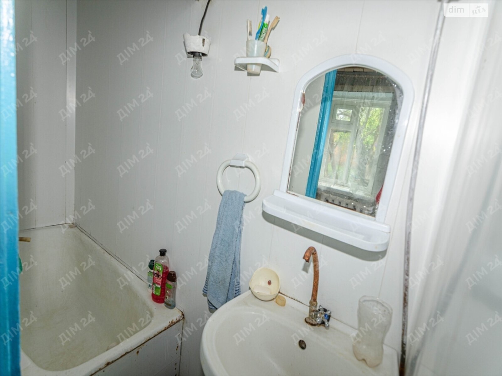 одноэтажный дом с гаражом, 65.5 кв. м, кирпич. Продажа в Карловке фото 1 одноэтажный дом с гаражом, 65.5 кв. м, кирпич. Продажа в Карловке фото 1