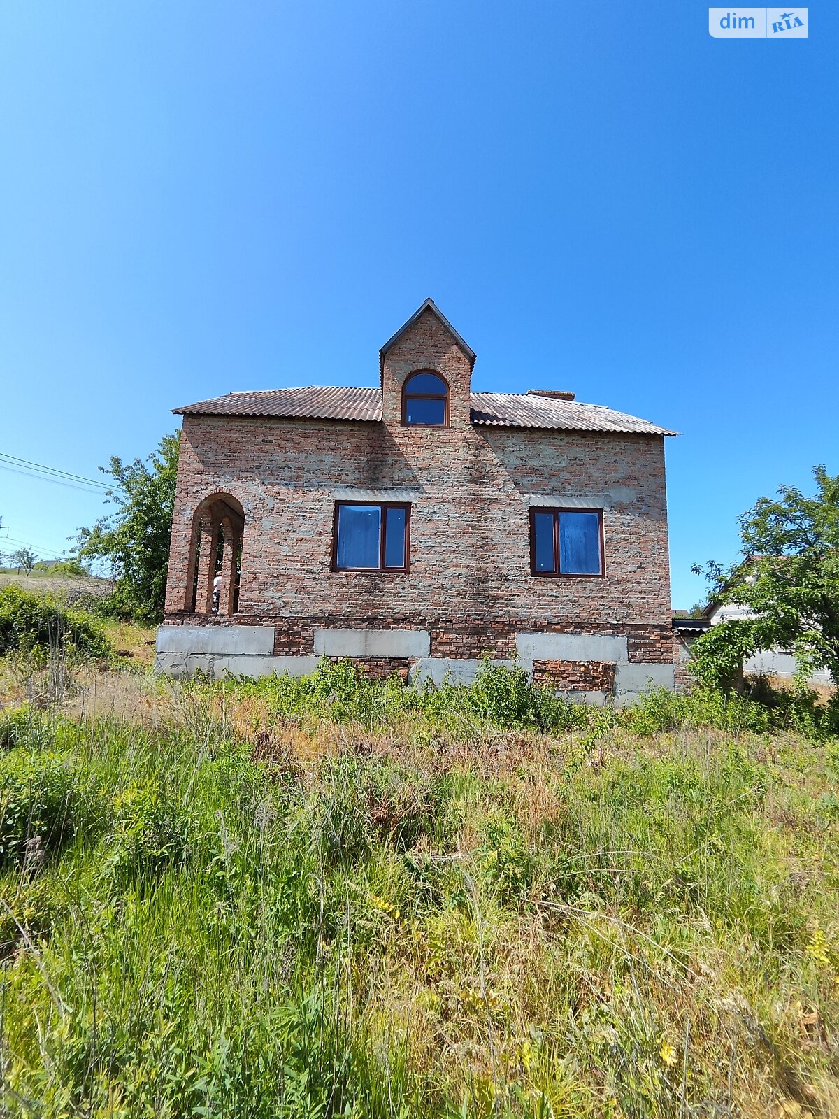 двухэтажный дом с гаражом, 235 кв. м, кирпич. Продажа в Карпиловке фото 1 двухэтажный дом с гаражом, 235 кв. м, кирпич. Продажа в Карпиловке фото 1