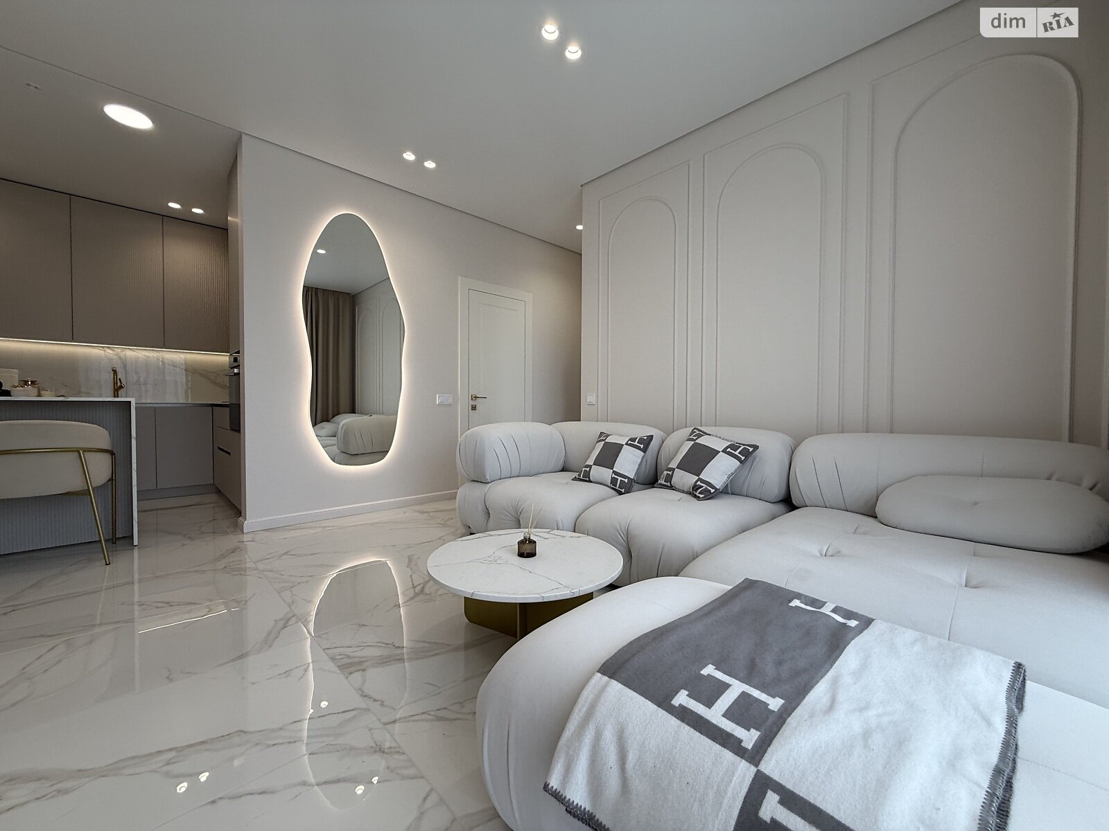 одноэтажный дом с отоплением, 78 кв. м, кирпич. Продажа в Карпиловке фото 1