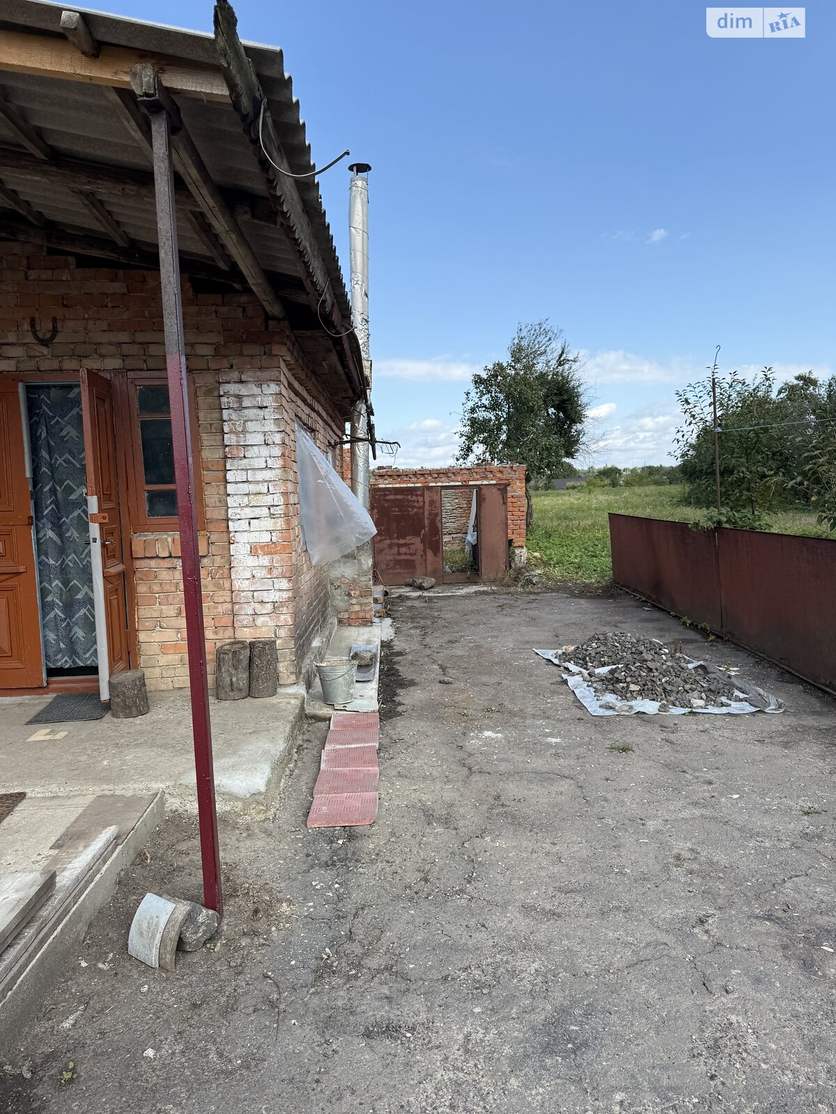 двухэтажный дом с гаражом, 58.1 кв. м, глинобитный. Продажа в Карповцах фото 1 двухэтажный дом с гаражом, 58.1 кв. м, глинобитный. Продажа в Карповцах фото 1