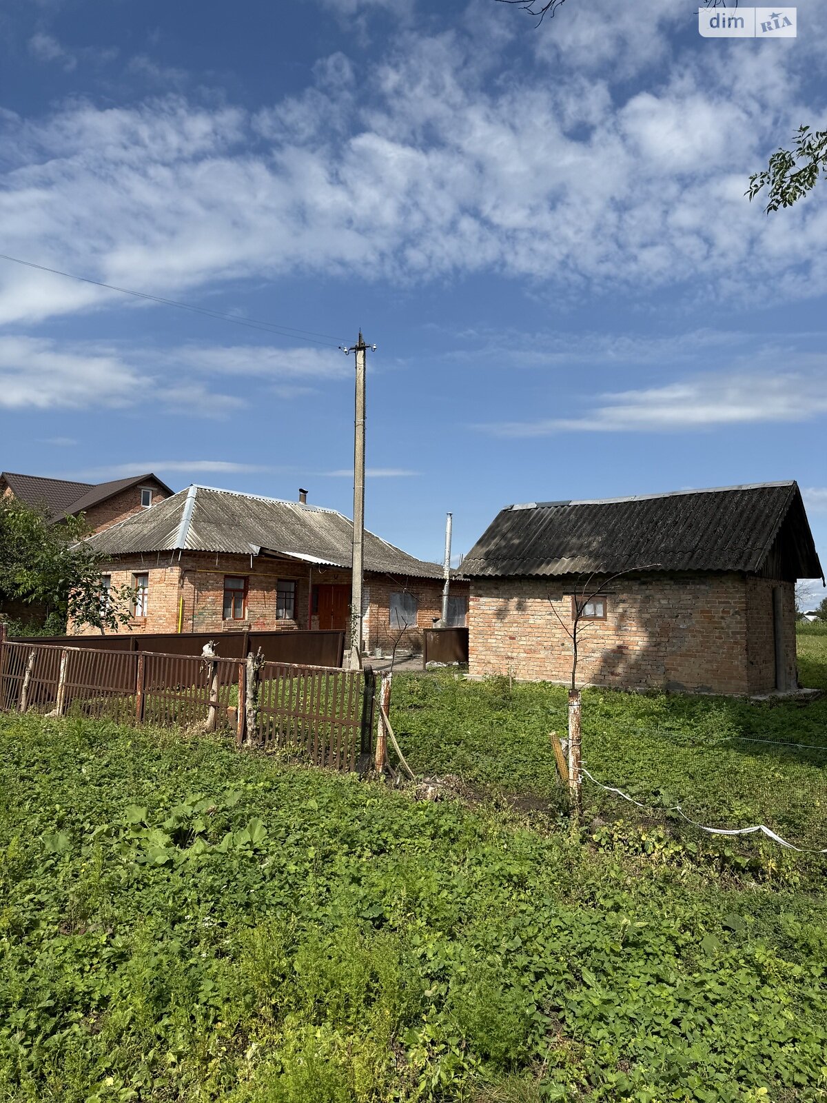 двухэтажный дом с гаражом, 58.1 кв. м, глинобитный. Продажа в Карповцах фото 1 двухэтажный дом с гаражом, 58.1 кв. м, глинобитный. Продажа в Карповцах фото 1