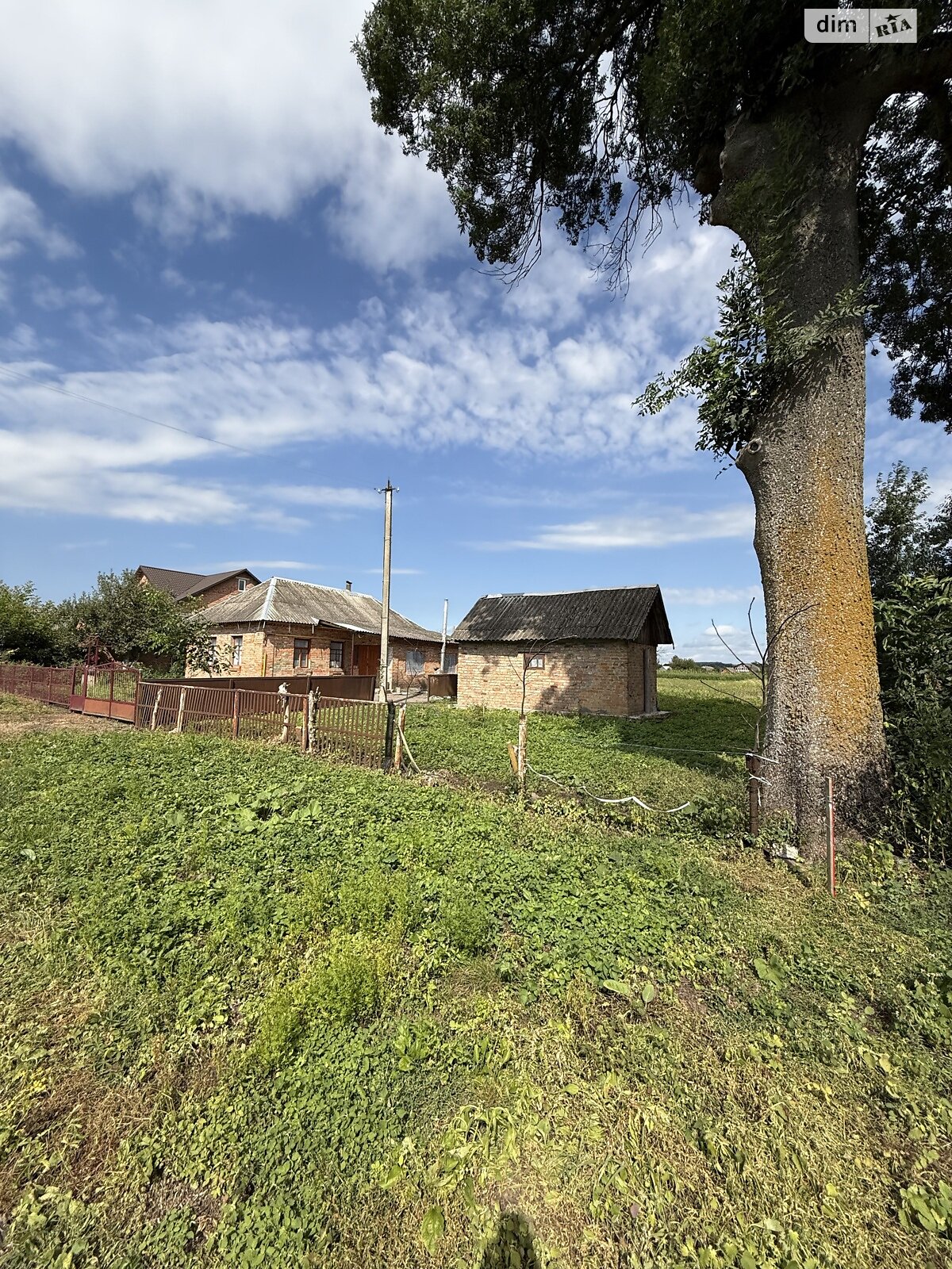 двухэтажный дом с гаражом, 58.1 кв. м, глинобитный. Продажа в Карповцах фото 1 двухэтажный дом с гаражом, 58.1 кв. м, глинобитный. Продажа в Карповцах фото 1