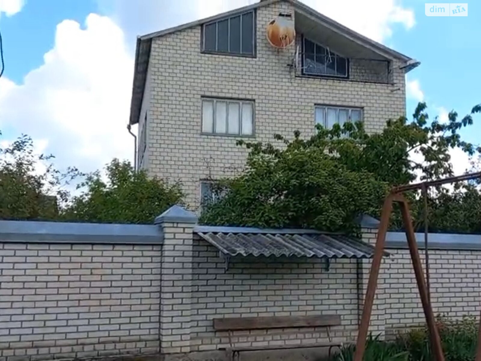 двухэтажный дом с верандой, 339.9 кв. м, кирпич. Продажа в Казатине район Казатин фото 1 двухэтажный дом с верандой, 339.9 кв. м, кирпич. Продажа в Казатине район Казатин фото 1