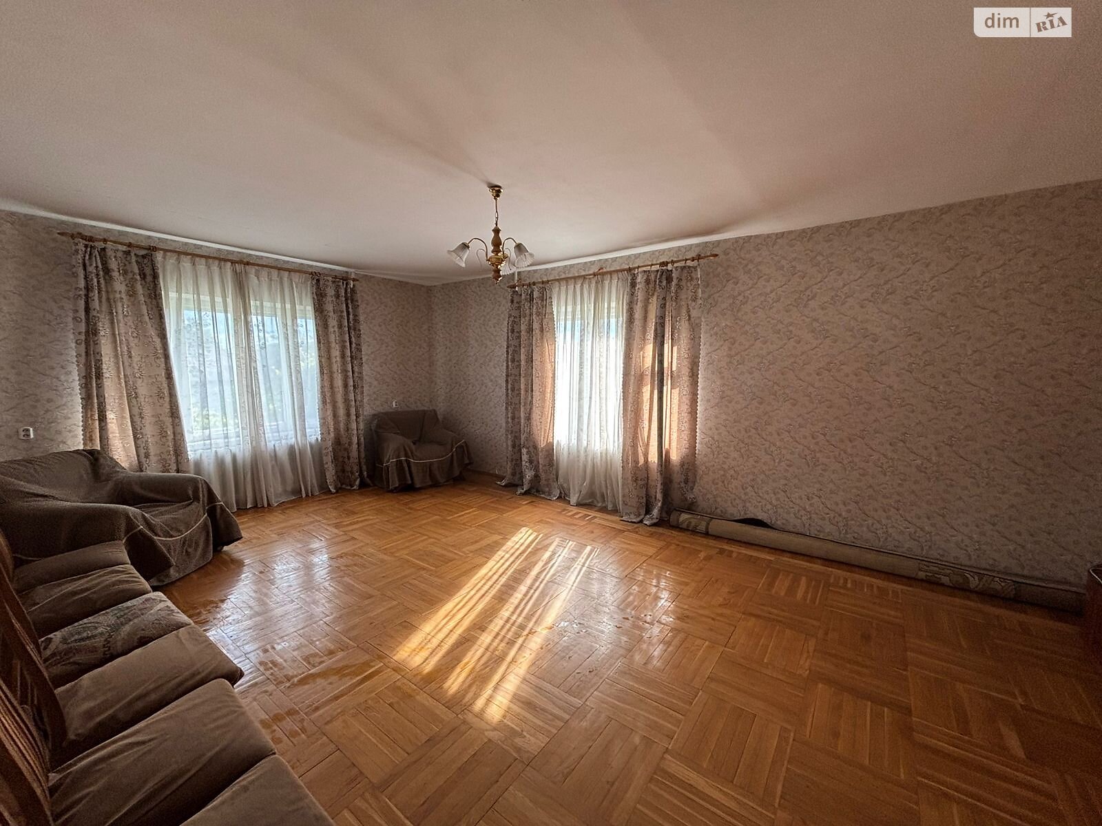 двухэтажный дом с верандой, 339.9 кв. м, кирпич. Продажа в Казатине район Казатин фото 1 двухэтажный дом с верандой, 339.9 кв. м, кирпич. Продажа в Казатине район Казатин фото 1