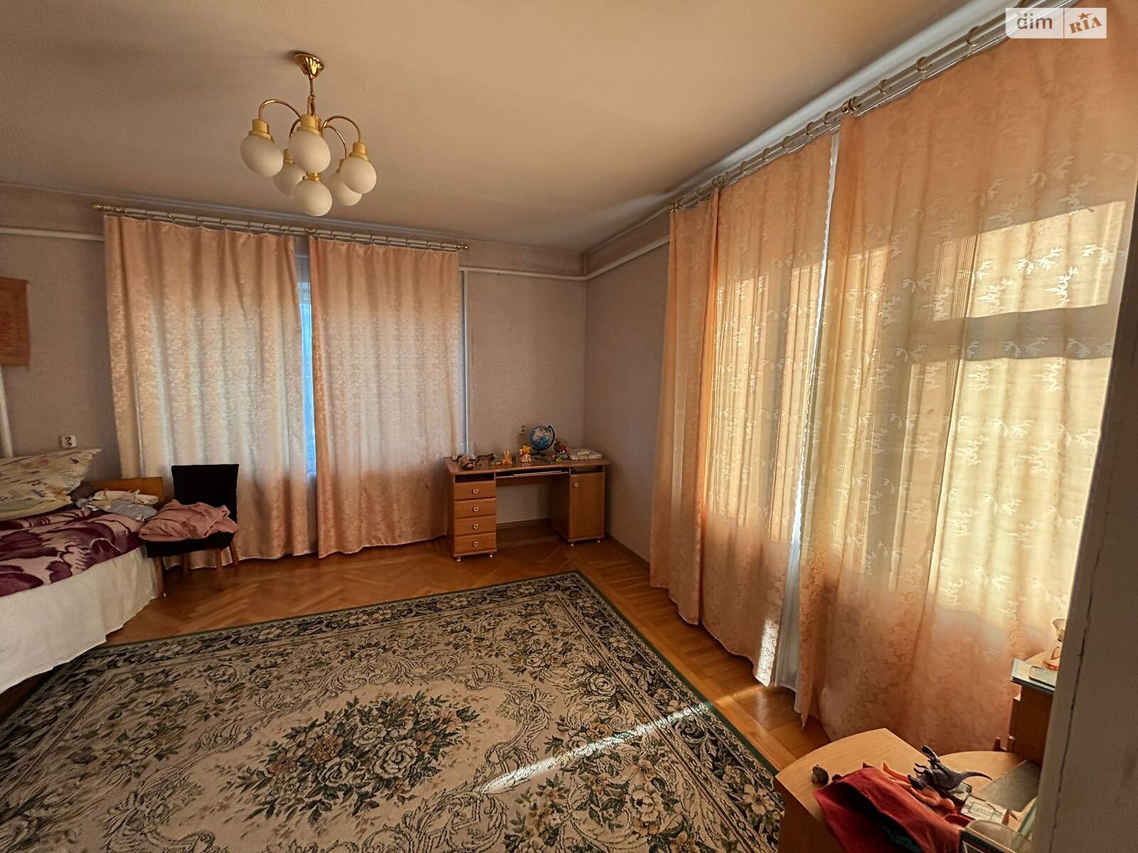 двухэтажный дом с верандой, 339.9 кв. м, кирпич. Продажа в Казатине район Казатин фото 1 двухэтажный дом с верандой, 339.9 кв. м, кирпич. Продажа в Казатине район Казатин фото 1
