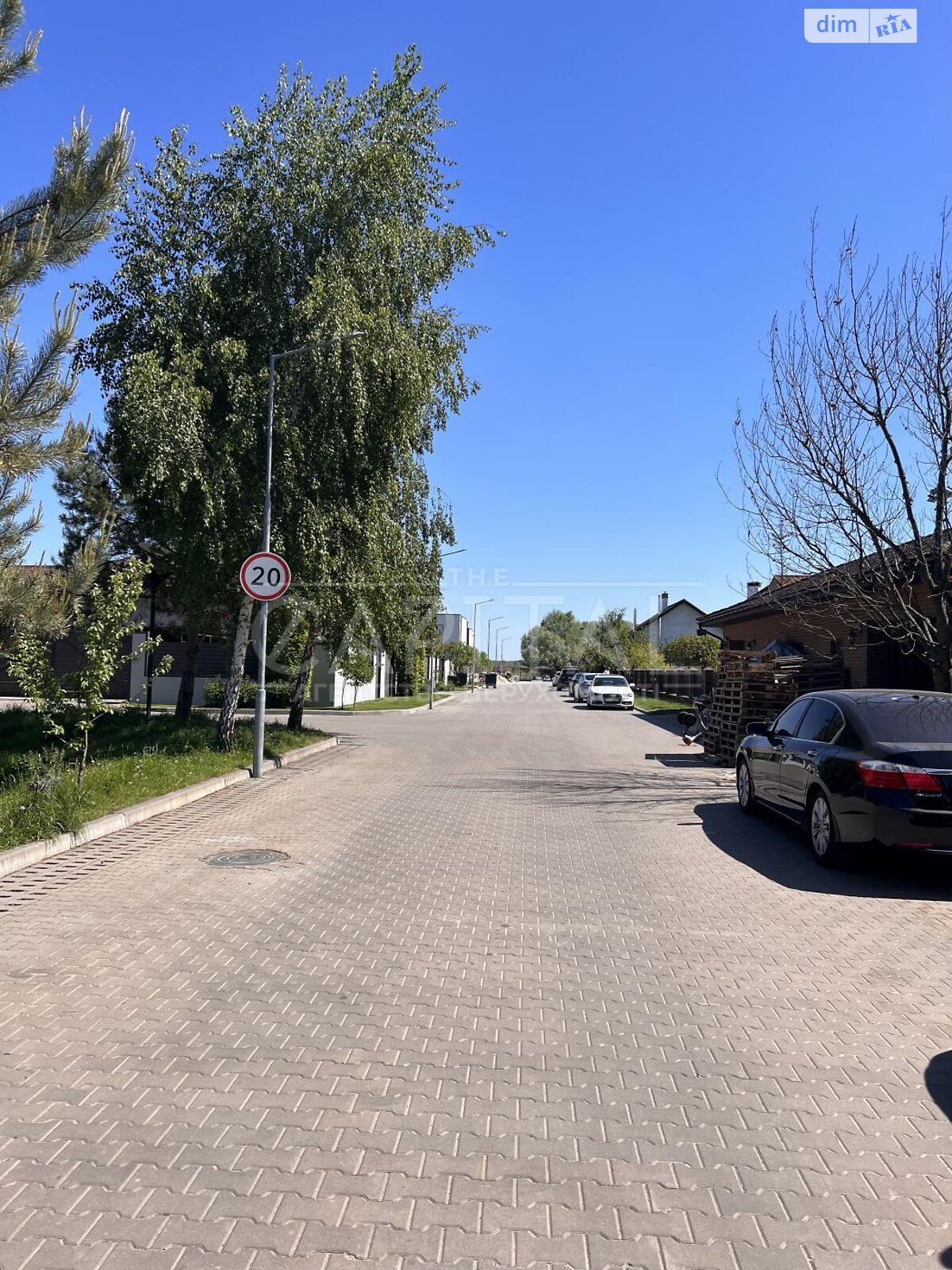 двоповерховий будинок з гаражем, 221 кв. м, цегла. Продаж у Києві фото 1 двоповерховий будинок з гаражем, 221 кв. м, цегла. Продаж у Києві фото 1