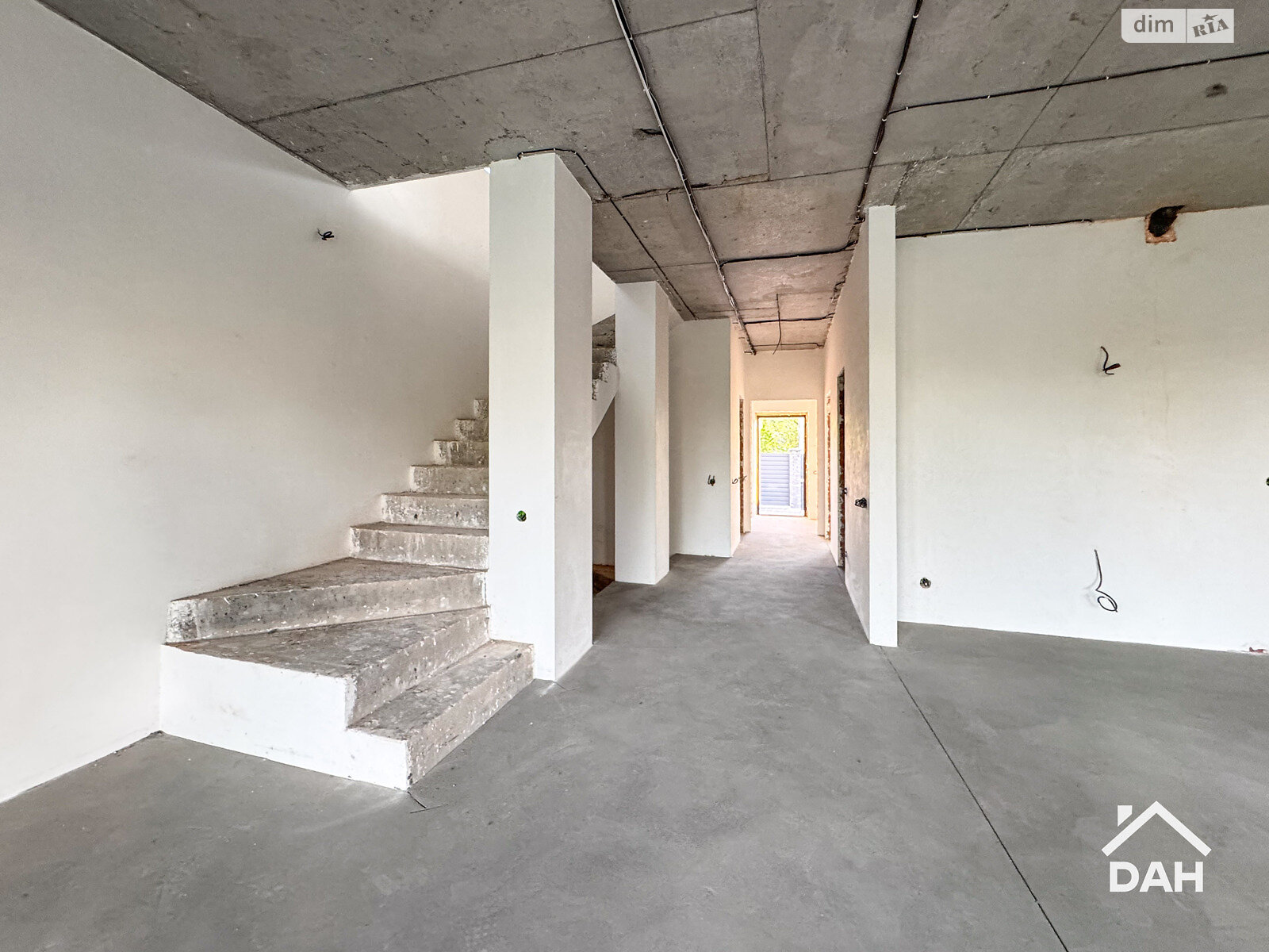 двоповерховий будинок з опаленням, 220 кв. м, цегла. Продаж в Києві, район Академмістечко фото 1 двоповерховий будинок з опаленням, 220 кв. м, цегла. Продаж в Києві, район Академмістечко фото 1