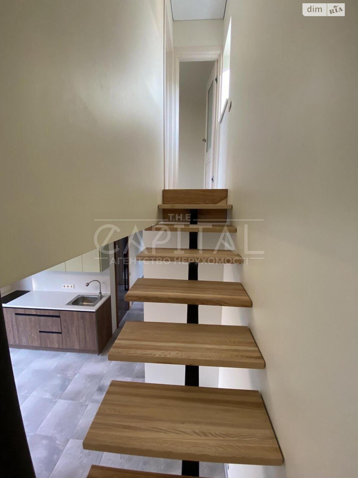 двоповерховий будинок, 175 кв. м, цегла. Продаж у Києві фото 1 двоповерховий будинок, 175 кв. м, цегла. Продаж у Києві фото 1