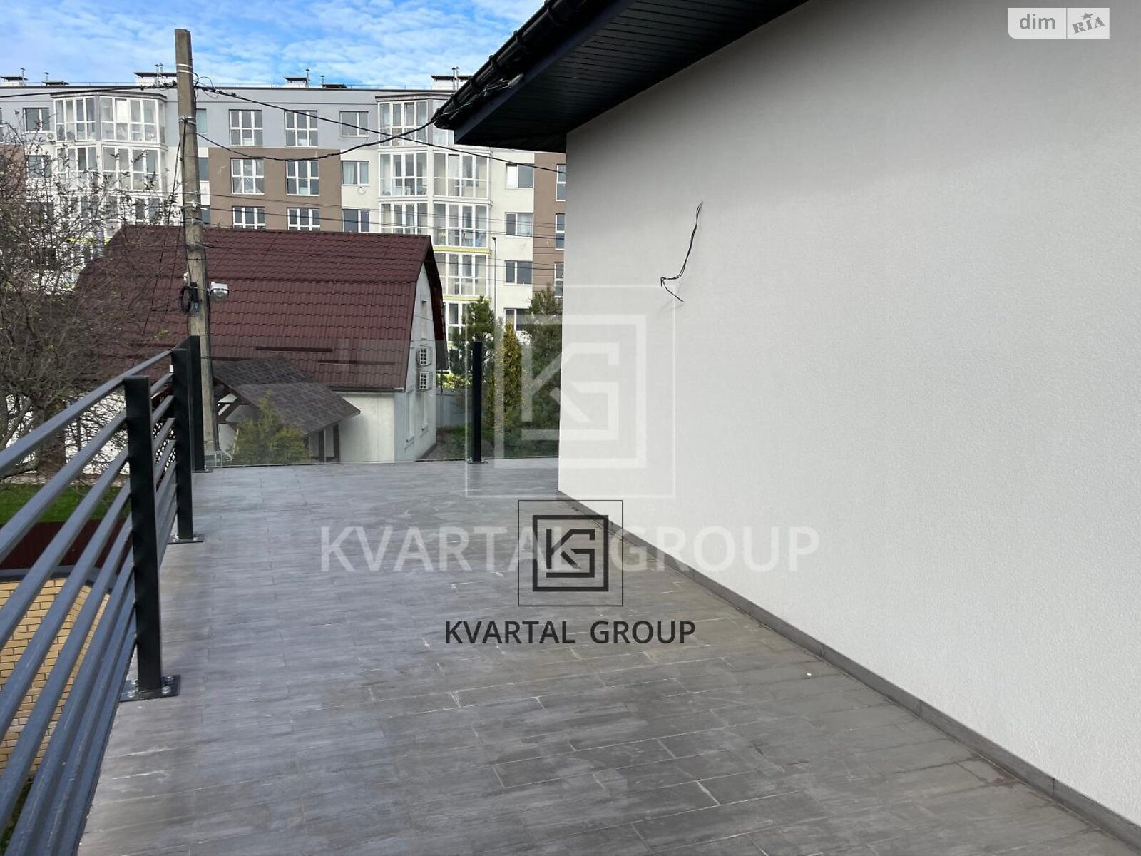 двухэтажный дом с верандой, 253 кв. м, кирпич. Продажа в Киеве район Берковец фото 1 двухэтажный дом с верандой, 253 кв. м, кирпич. Продажа в Киеве район Берковец фото 1