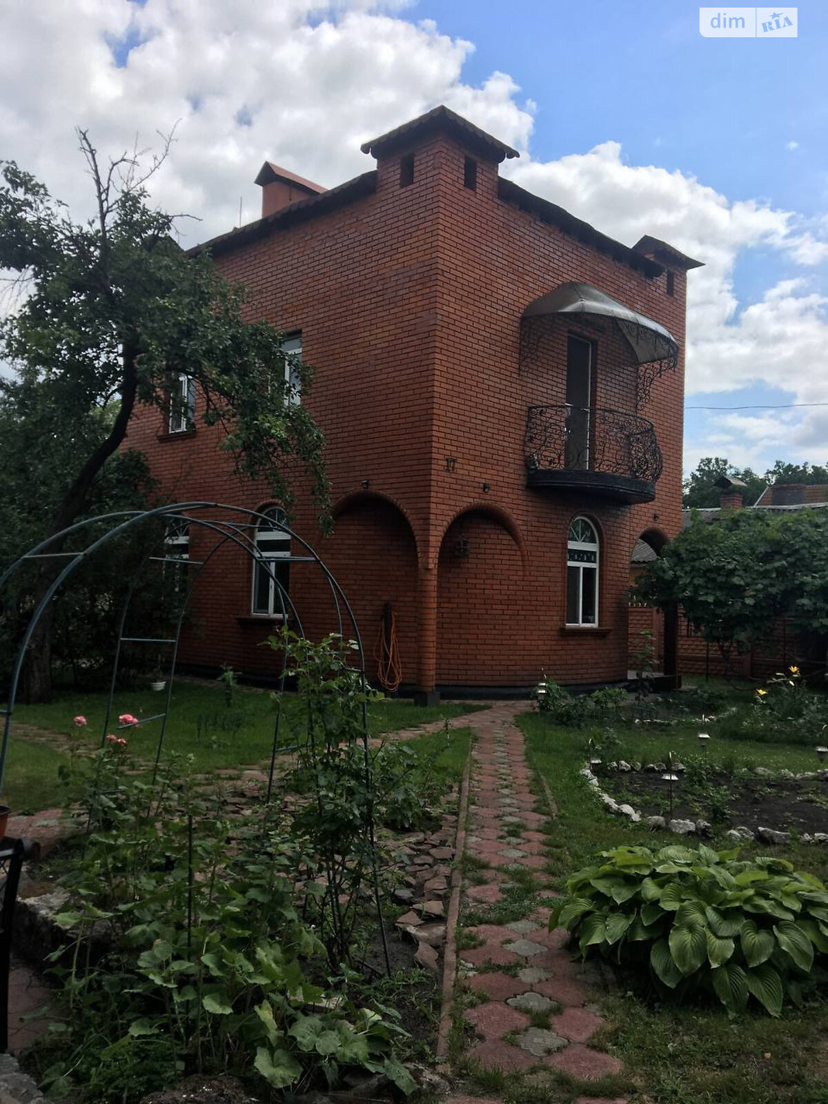 двухэтажный дом с отоплением, 105 кв. м, кирпич. Продажа в Киеве район Берковец фото 1