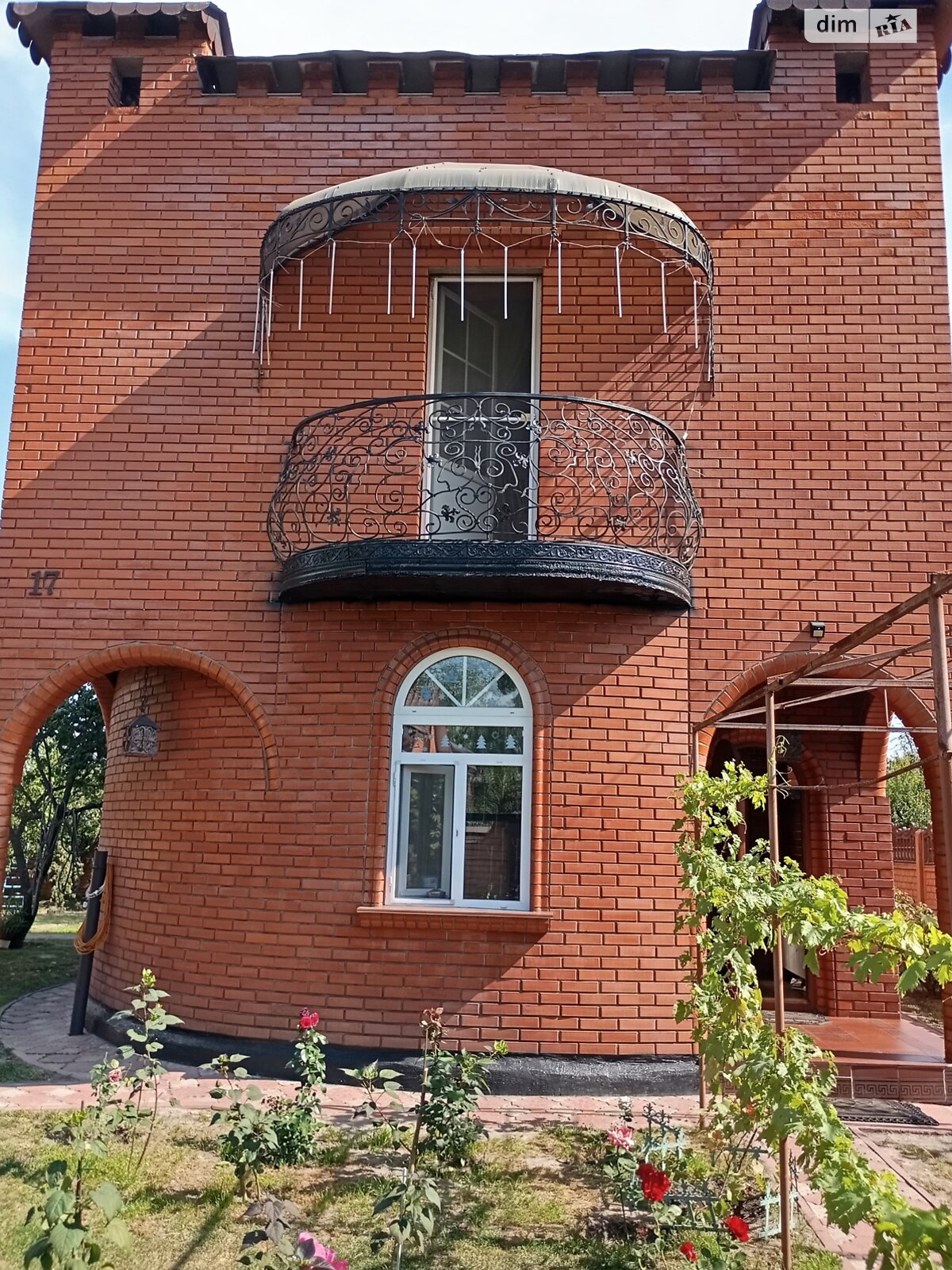 двоповерховий будинок з опаленням, 104 кв. м, цегла. Продаж в Києві, район Святошинський фото 1 двоповерховий будинок з опаленням, 104 кв. м, цегла. Продаж в Києві, район Святошинський фото 1