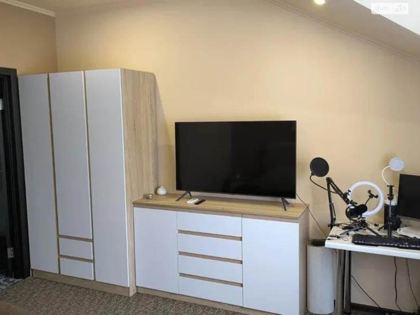 двоповерховий будинок, 80 кв. м, газобетон. Продаж в Києві, район Берковець фото 1 двоповерховий будинок, 80 кв. м, газобетон. Продаж в Києві, район Берковець фото 1