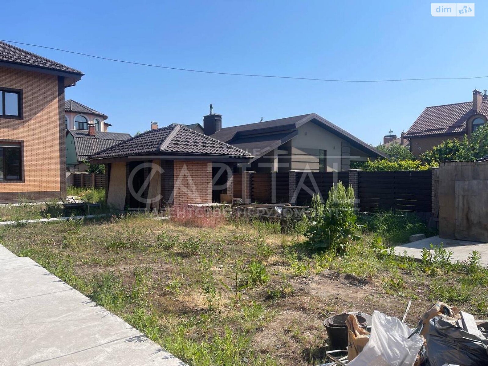 трехэтажный дом с гаражом, 320 кв. м, кирпич. Продажа в Киеве фото 1