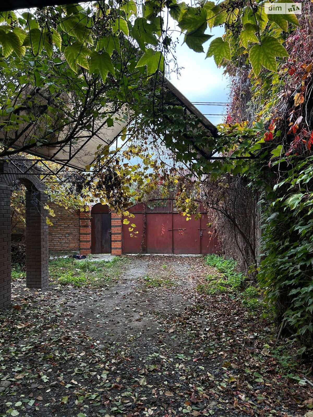 трехэтажный дом с верандой, 396.4 кв. м, термоблок. Продажа в Киеве район Бортничи фото 1 трехэтажный дом с верандой, 396.4 кв. м, термоблок. Продажа в Киеве район Бортничи фото 1