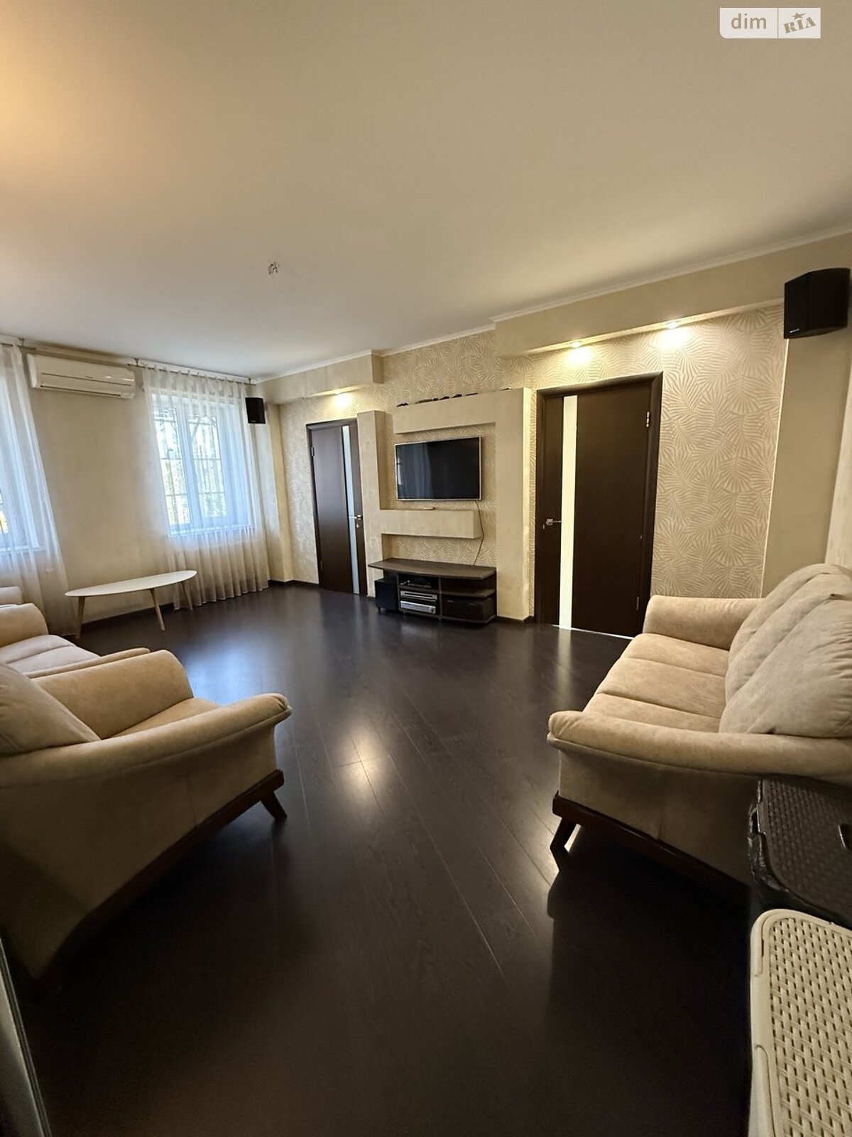 двухэтажный дом, 290 кв. м, кирпич. Продажа в Киеве район Бортничи фото 1 двухэтажный дом, 290 кв. м, кирпич. Продажа в Киеве район Бортничи фото 1