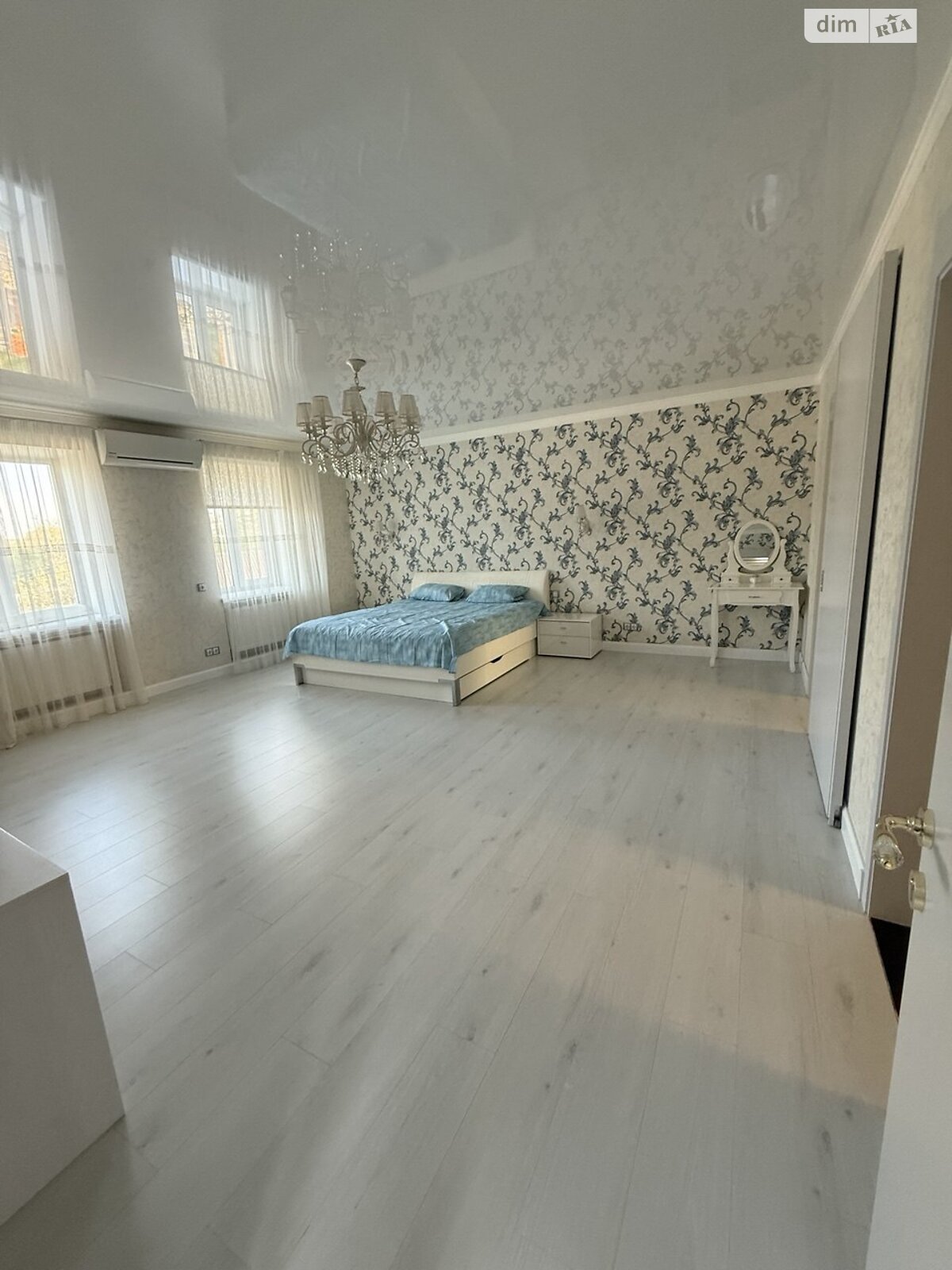 двухэтажный дом, 290 кв. м, кирпич. Продажа в Киеве район Бортничи фото 1 двухэтажный дом, 290 кв. м, кирпич. Продажа в Киеве район Бортничи фото 1