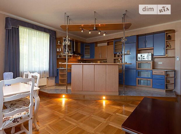 трехэтажный дом, 360 кв. м, кирпич. Продажа в Киеве район Бортничи фото 1 трехэтажный дом, 360 кв. м, кирпич. Продажа в Киеве район Бортничи фото 1
